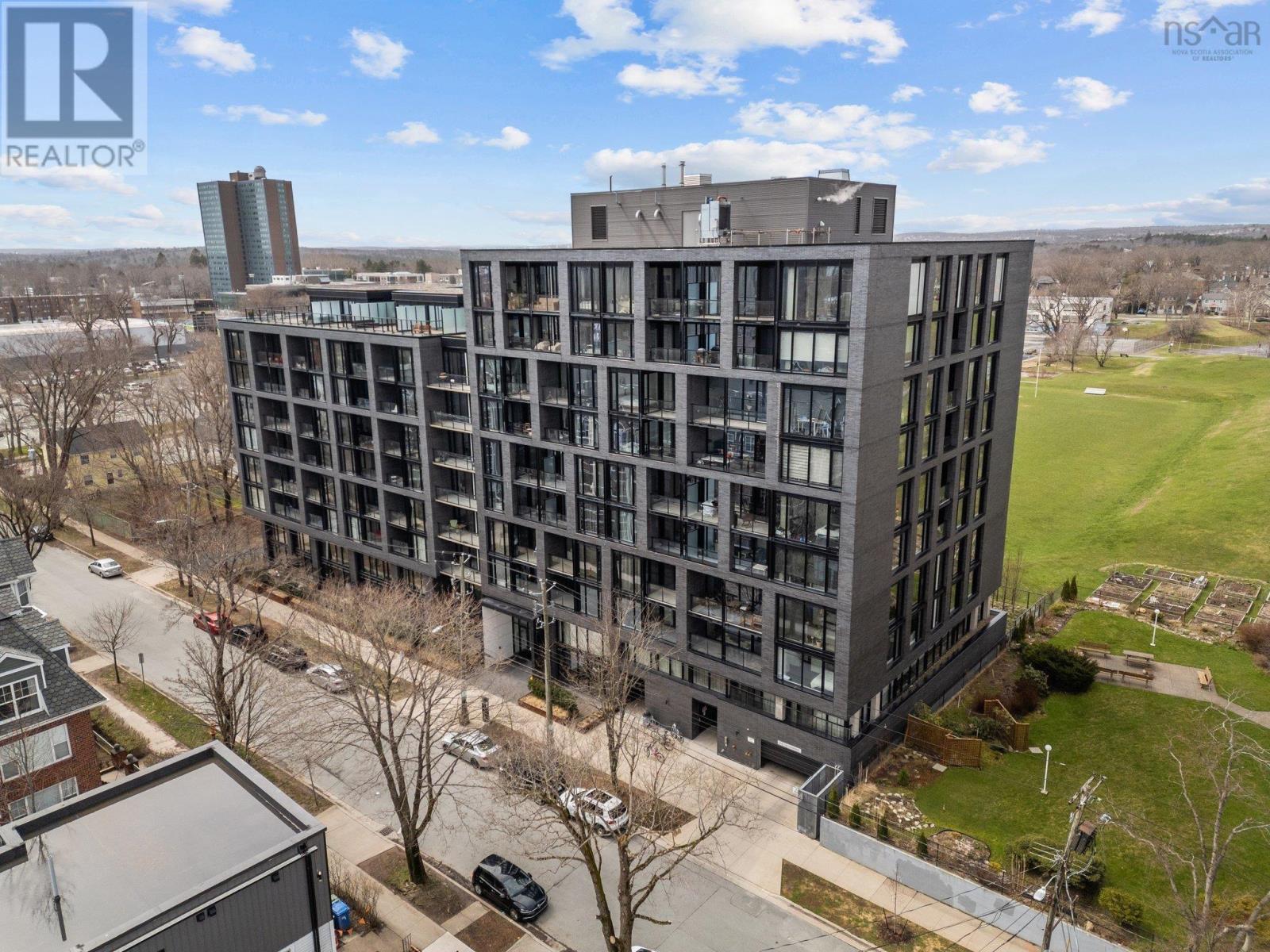 1048 Wellington Street #618 Property Photo 25