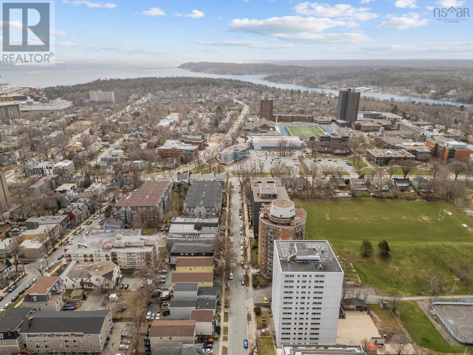 1048 Wellington Street #618 Property Photo 34