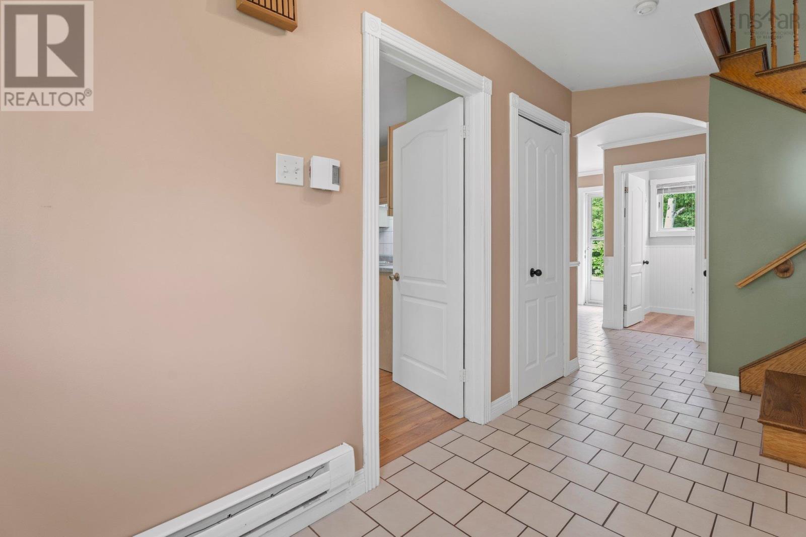 193 Glen Road Property Photo 6