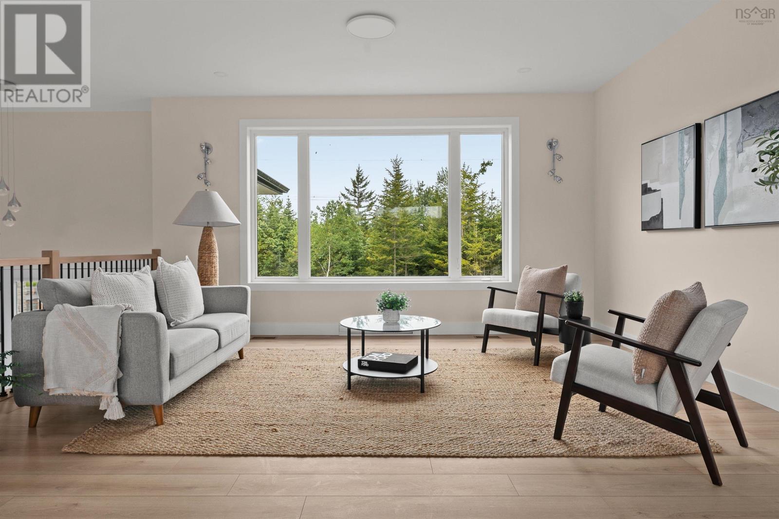 414 Canoe Crescent Property Photo 15