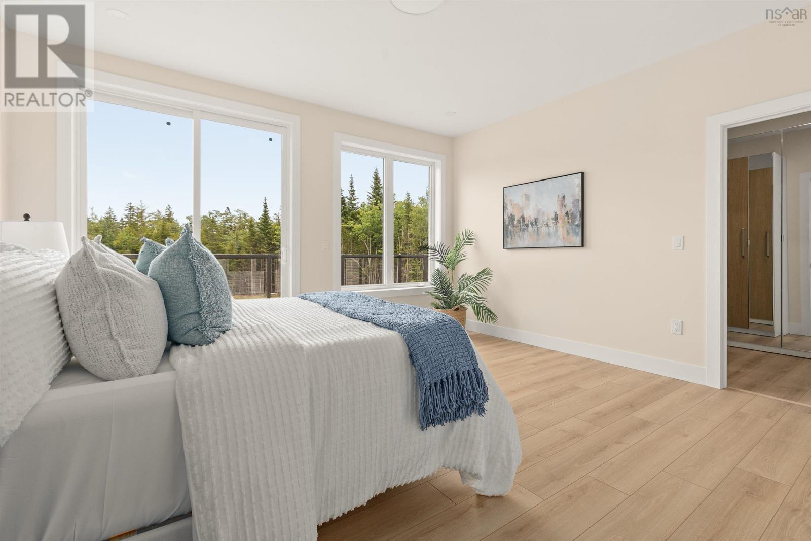 414 Canoe Crescent Property Photo 26