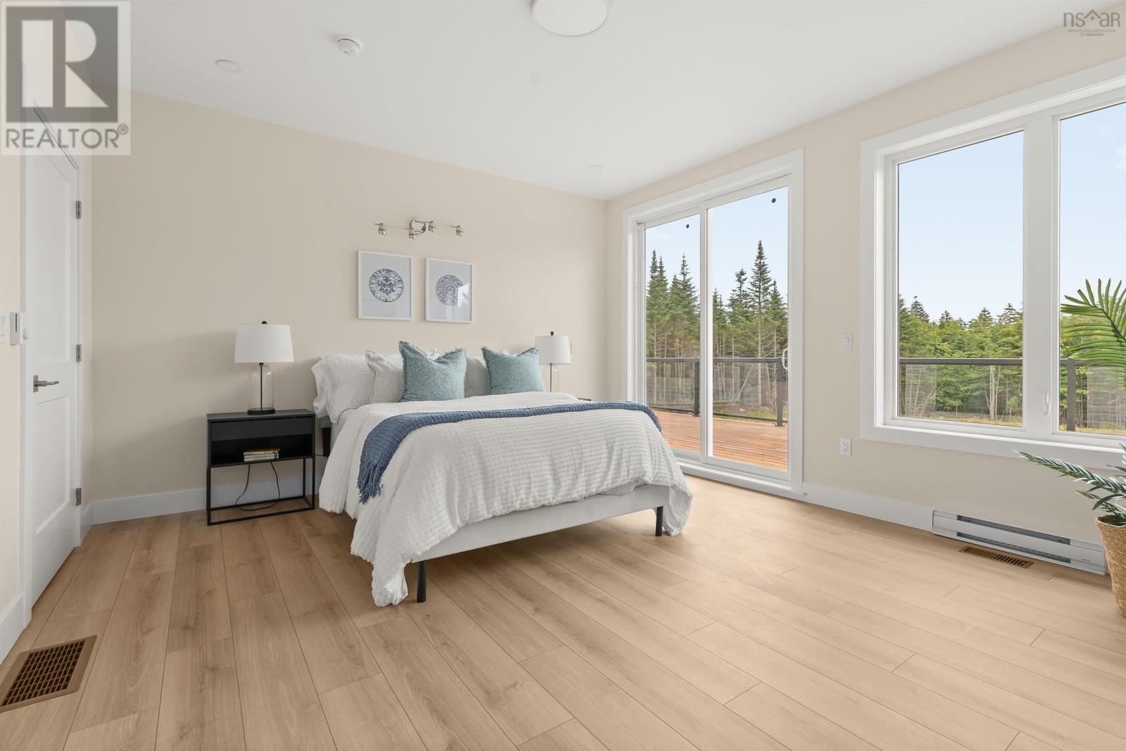 414 Canoe Crescent Property Photo 27