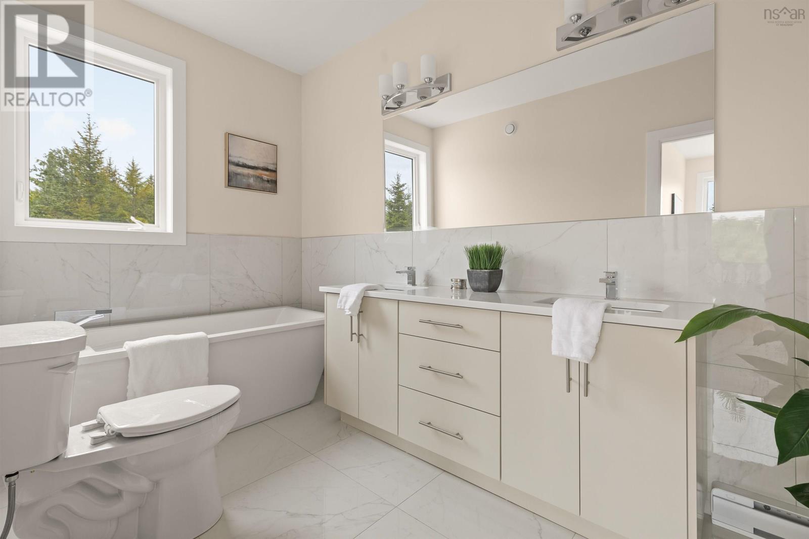 414 Canoe Crescent Property Photo 29