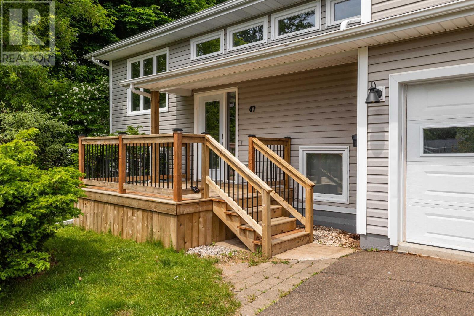 47 Admiral Street Property Photo 2