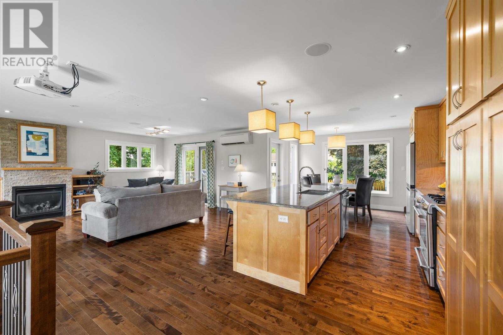 47 Admiral Street Property Photo 7