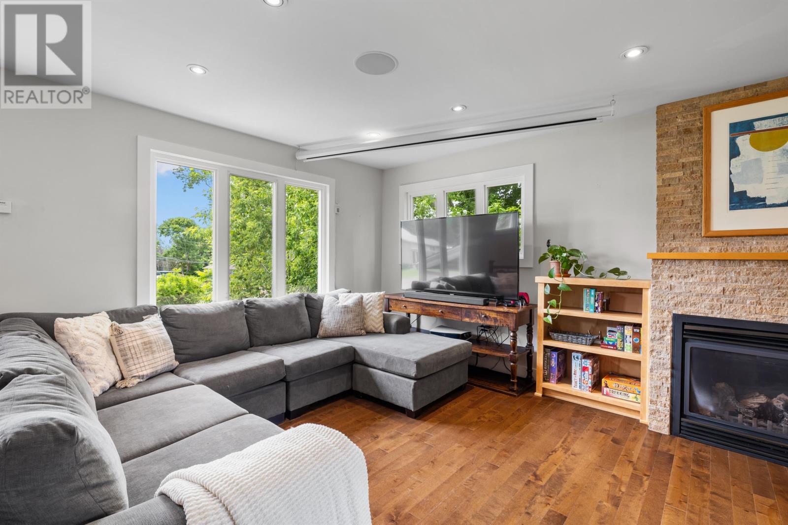 47 Admiral Street Property Photo 16