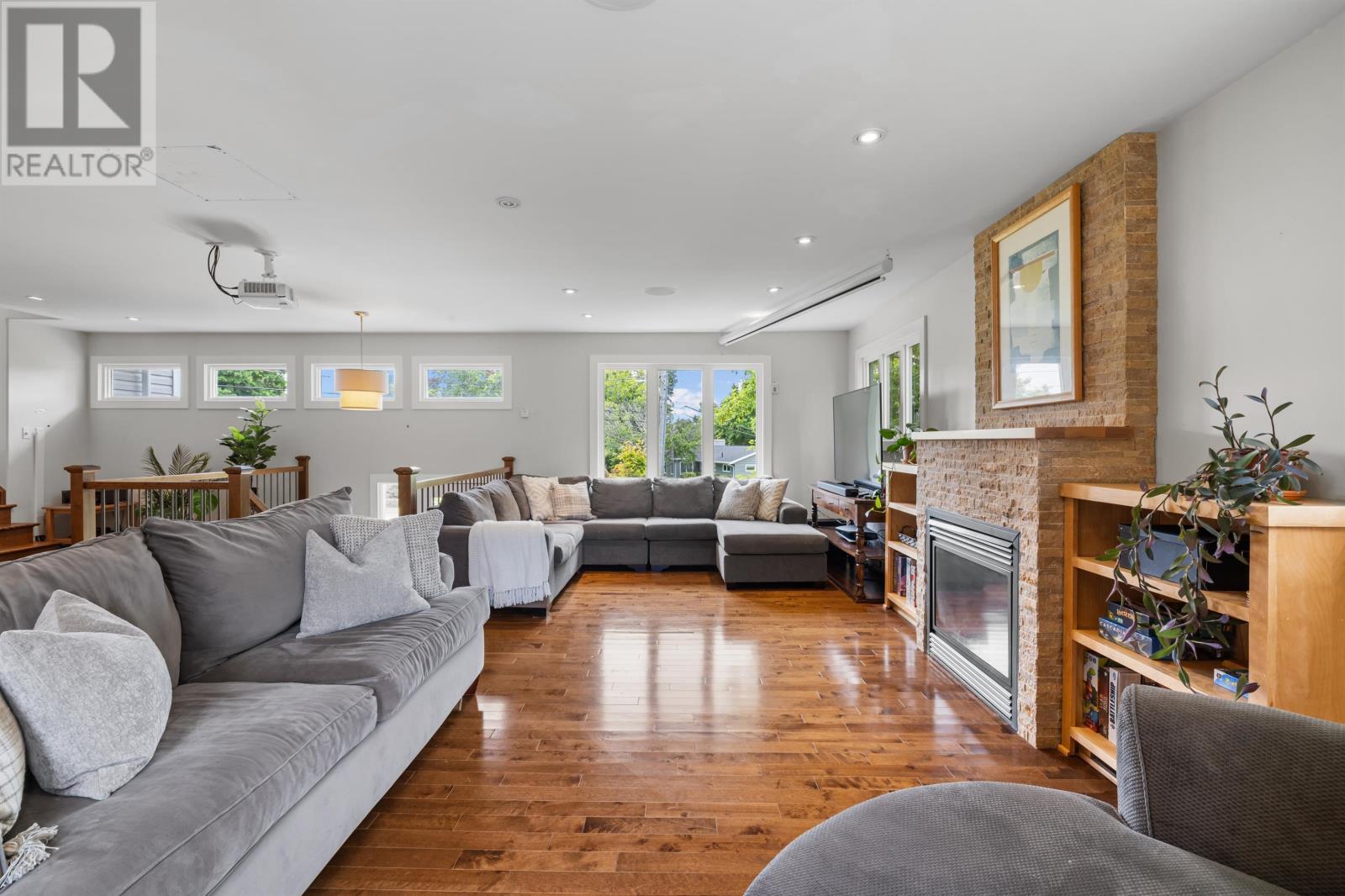 47 Admiral Street Property Photo 17