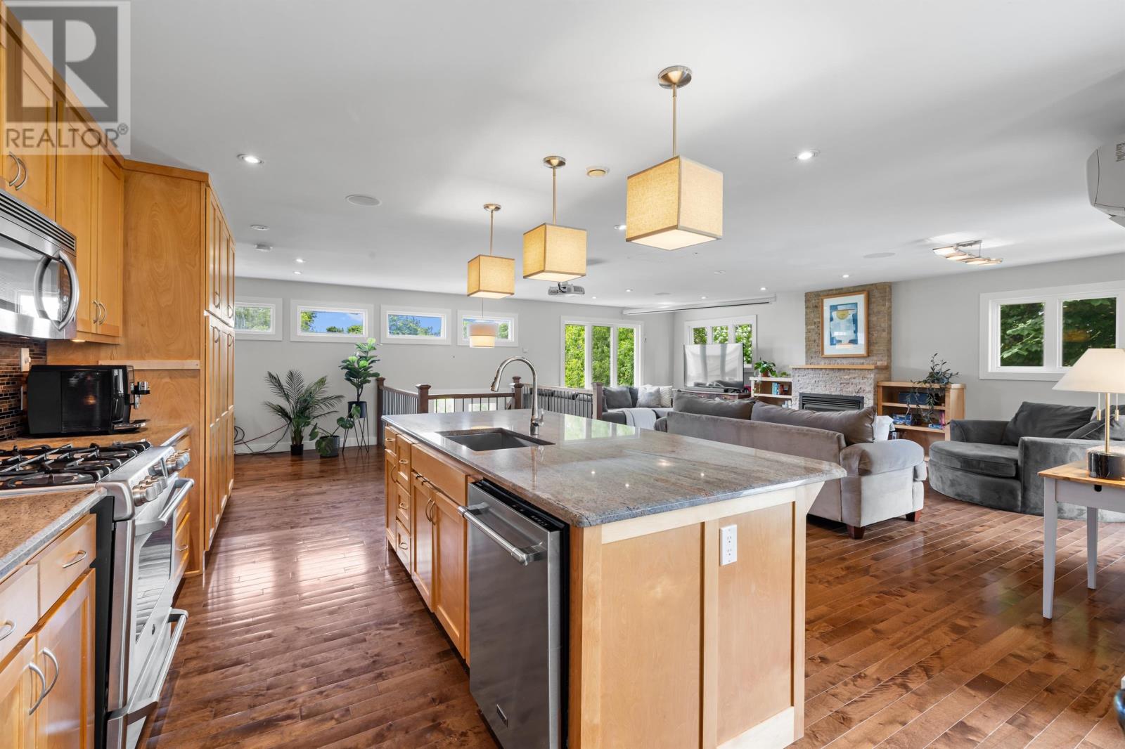 47 Admiral Street Property Photo 19