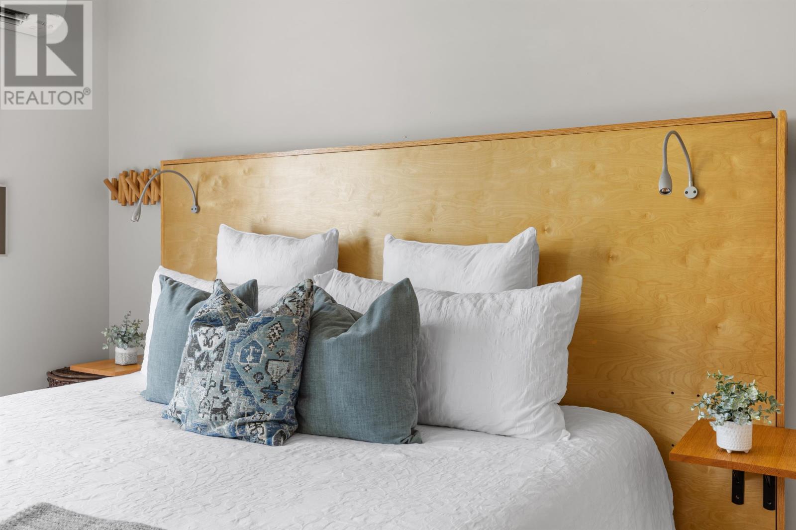 47 Admiral Street Property Photo 27