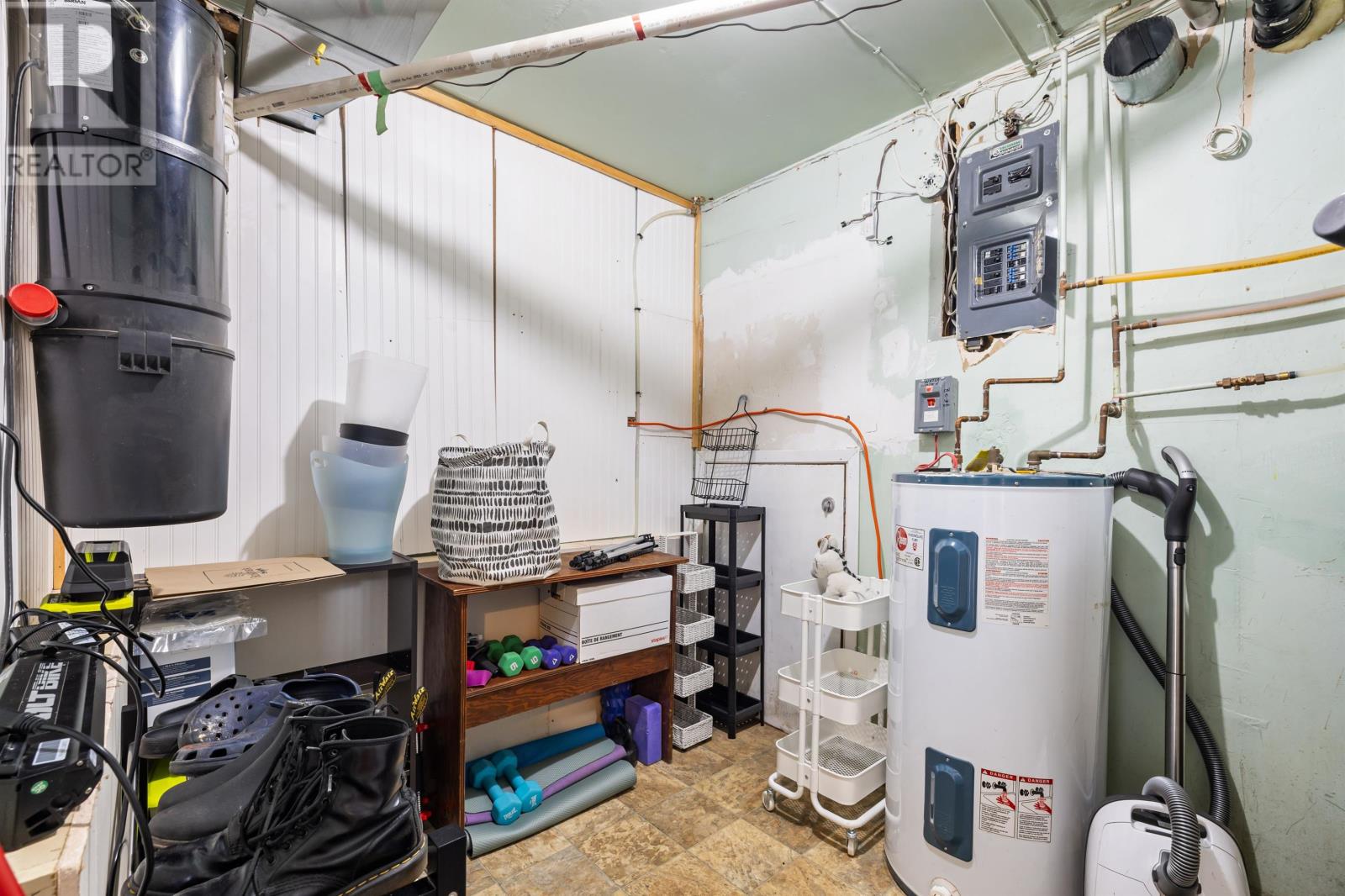 47 Admiral Street Property Photo 40