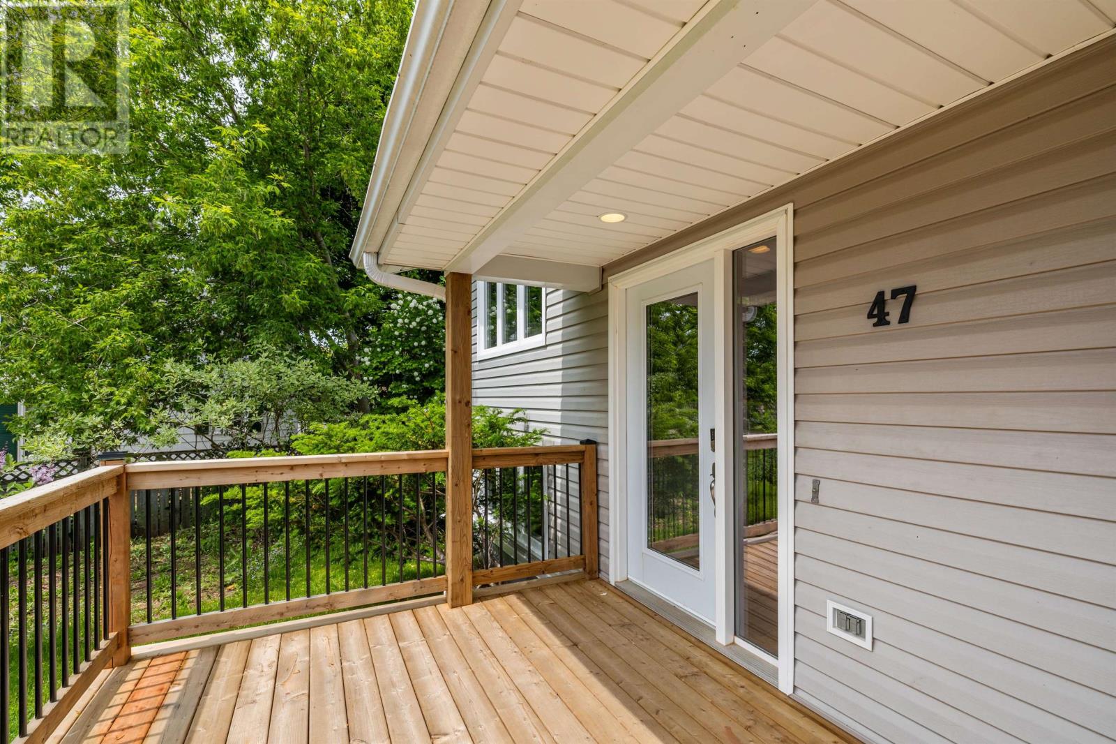 47 Admiral Street Property Photo 42