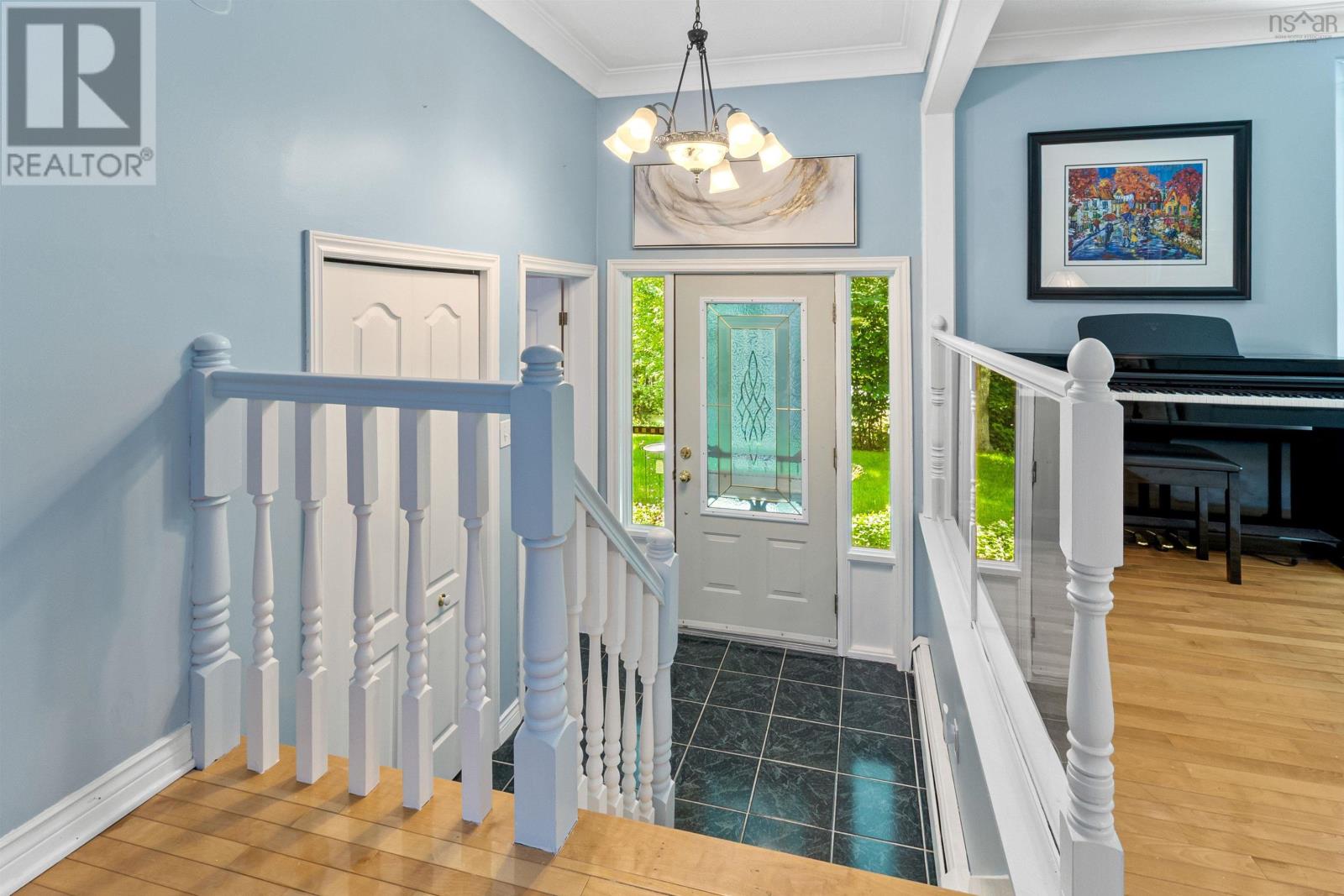 99 Stone Mount Drive Property Photo 6