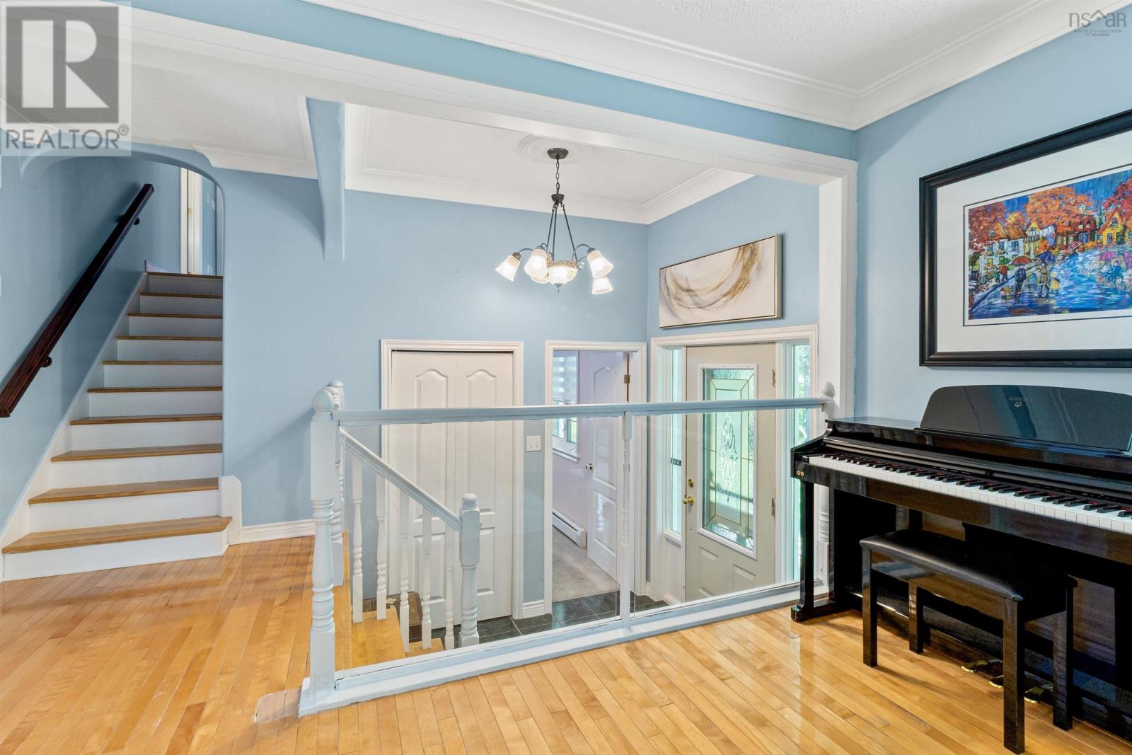 99 Stone Mount Drive Property Photo 7