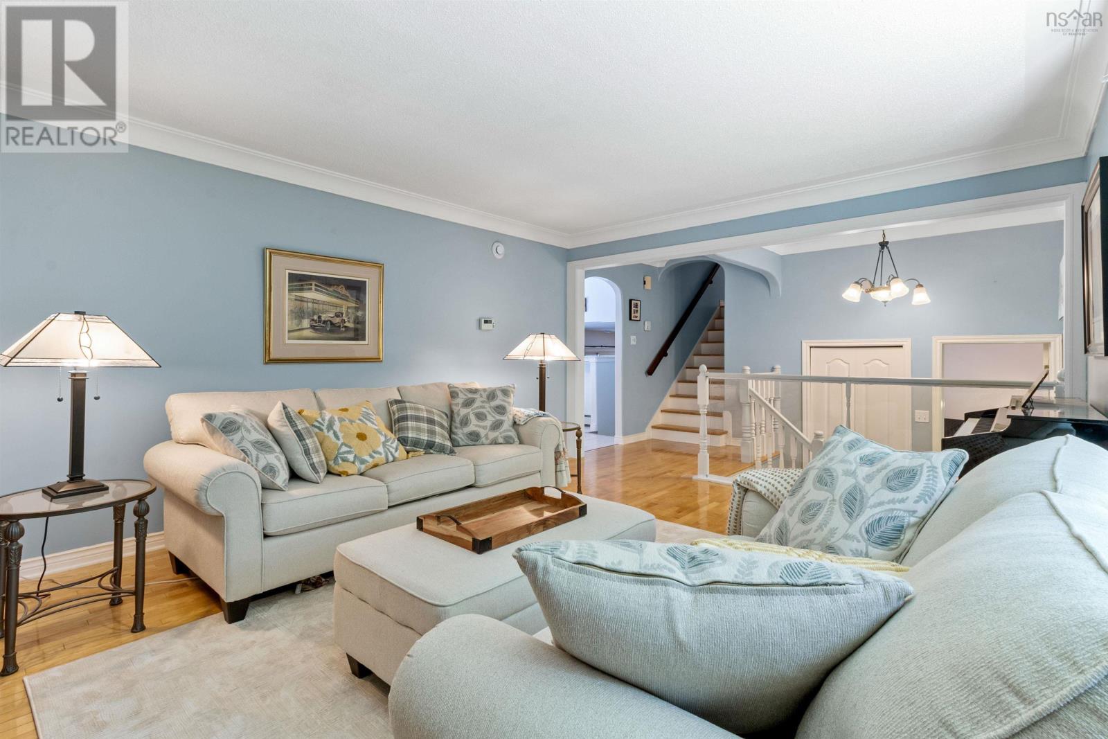 99 Stone Mount Drive Property Photo 8