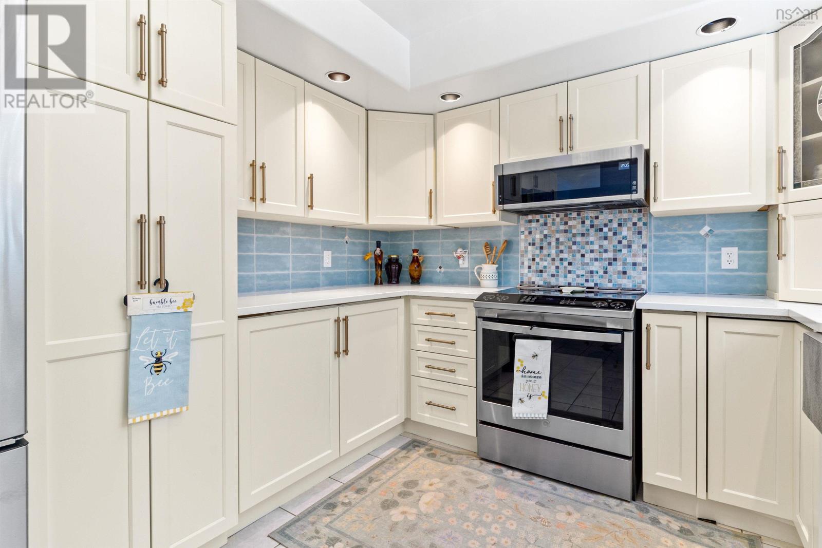 99 Stone Mount Drive Property Photo 11