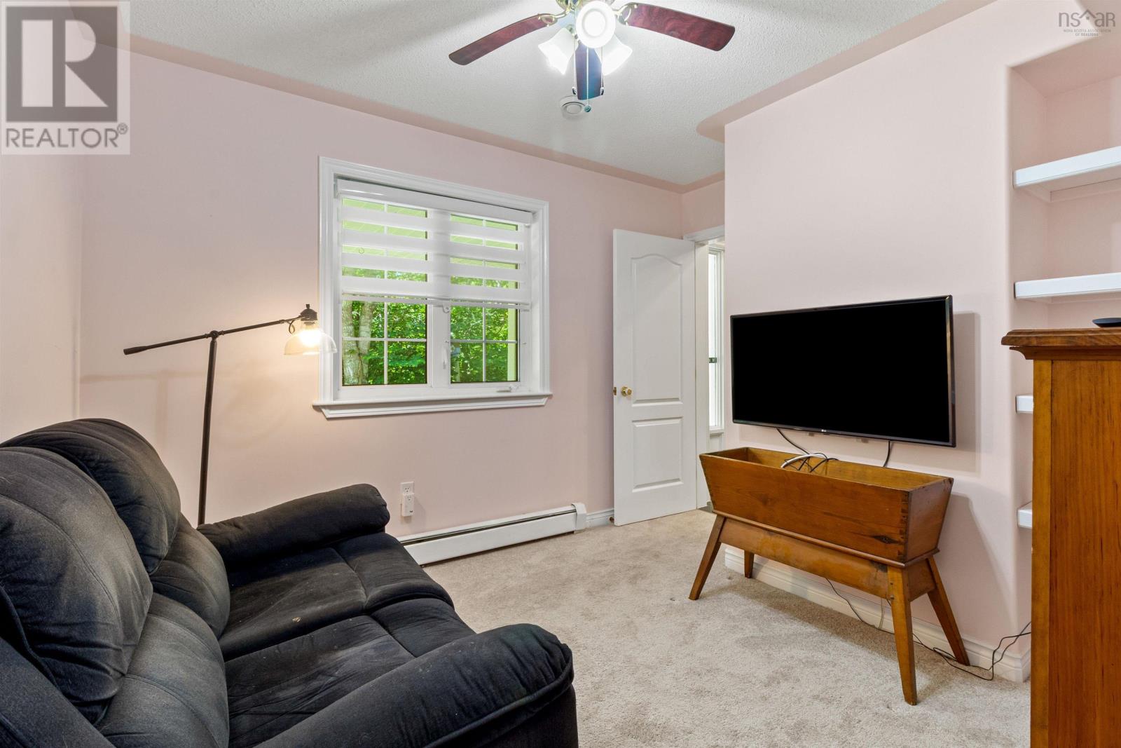 99 Stone Mount Drive Property Photo 18