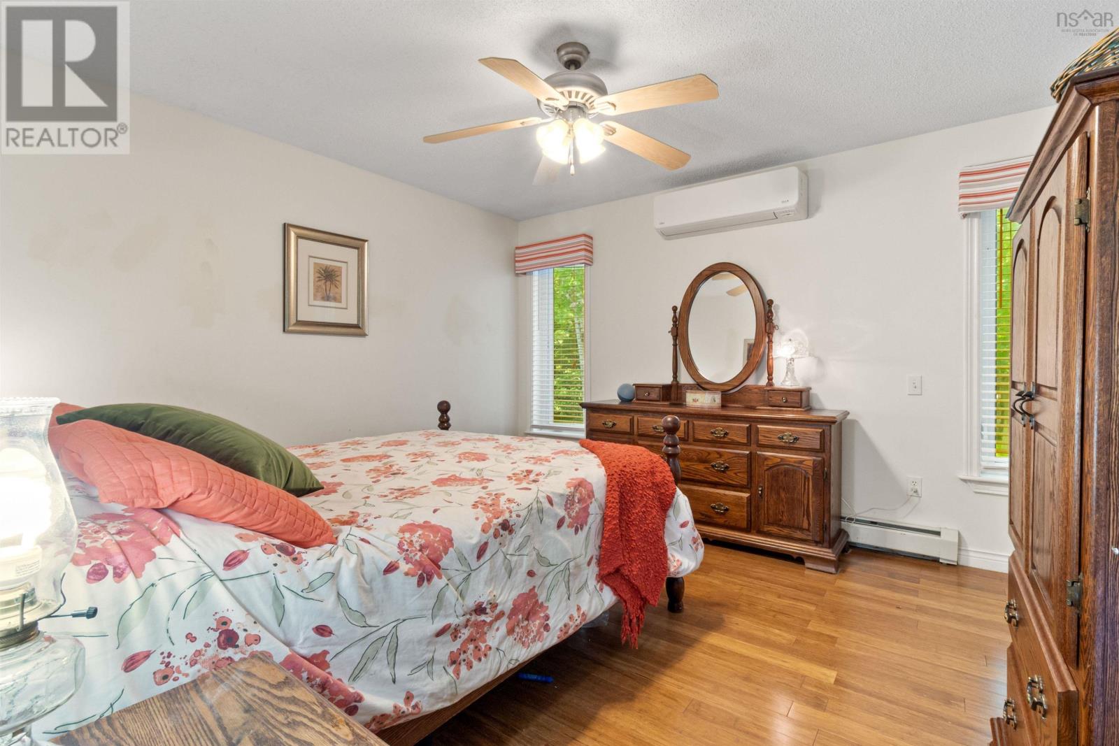 99 Stone Mount Drive Property Photo 20