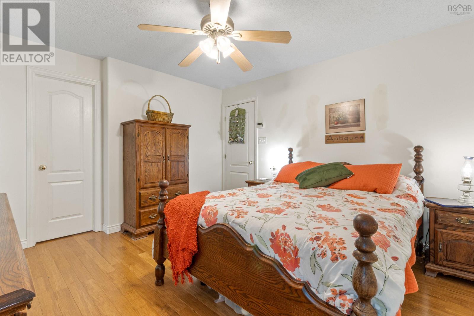 99 Stone Mount Drive Property Photo 21