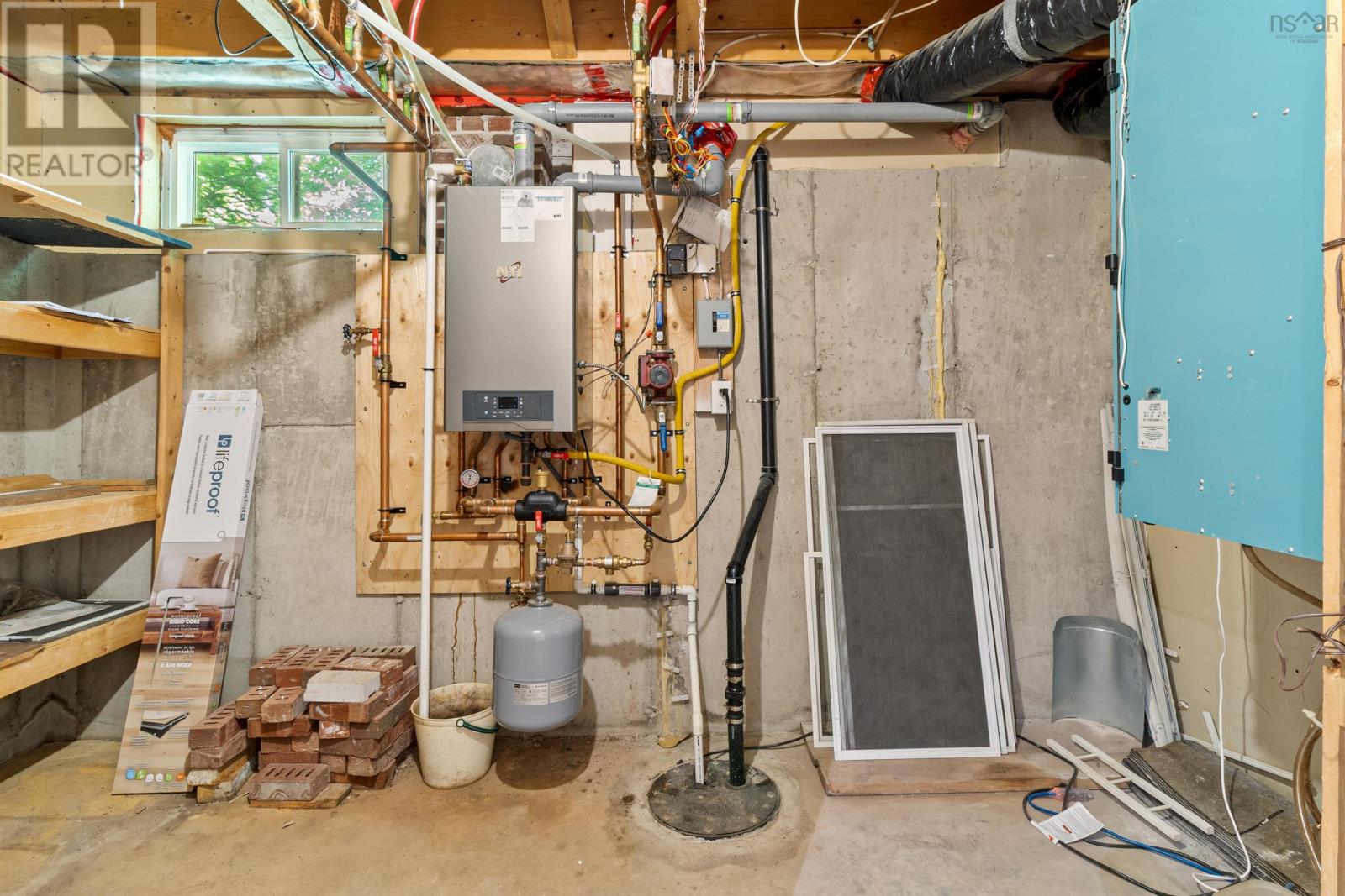 99 Stone Mount Drive Property Photo 34