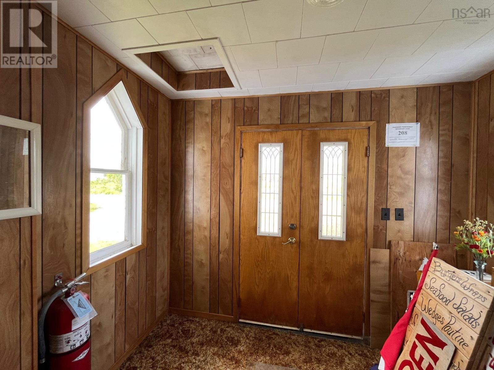 3606 Highway 209 Property Photo 5
