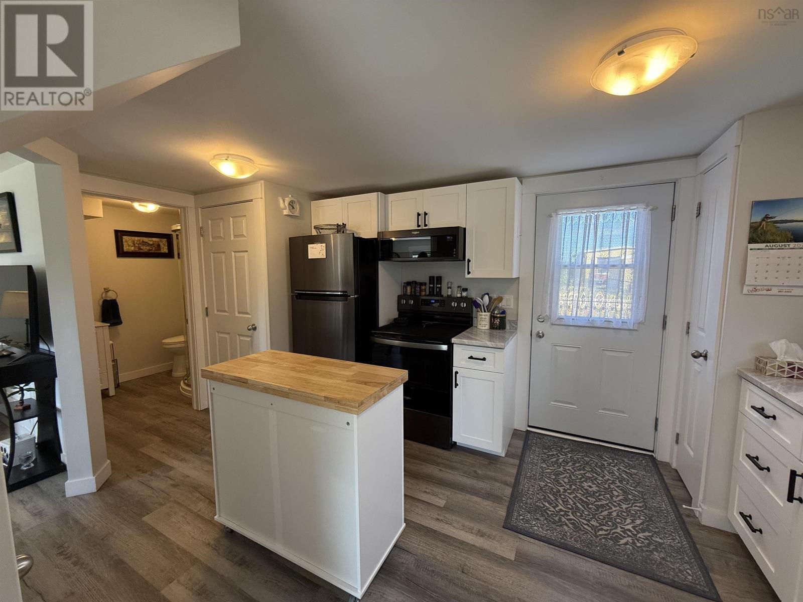 2005 East Prince Street Property Photo 4