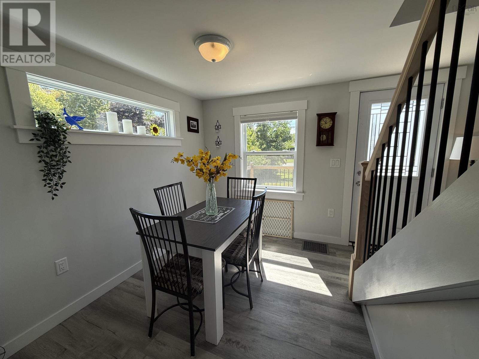 2005 East Prince Street Property Photo 6