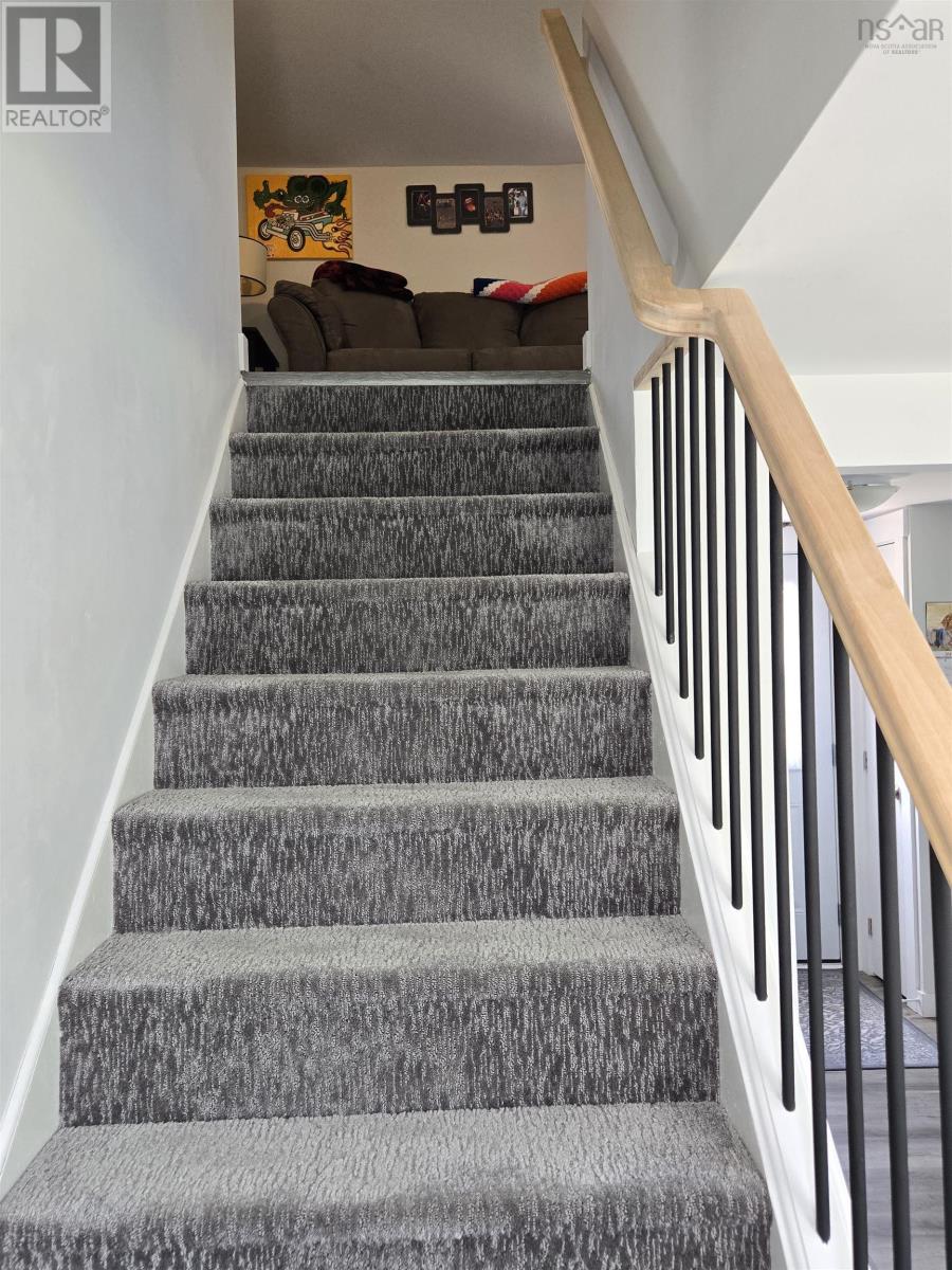 2005 East Prince Street Property Photo 8