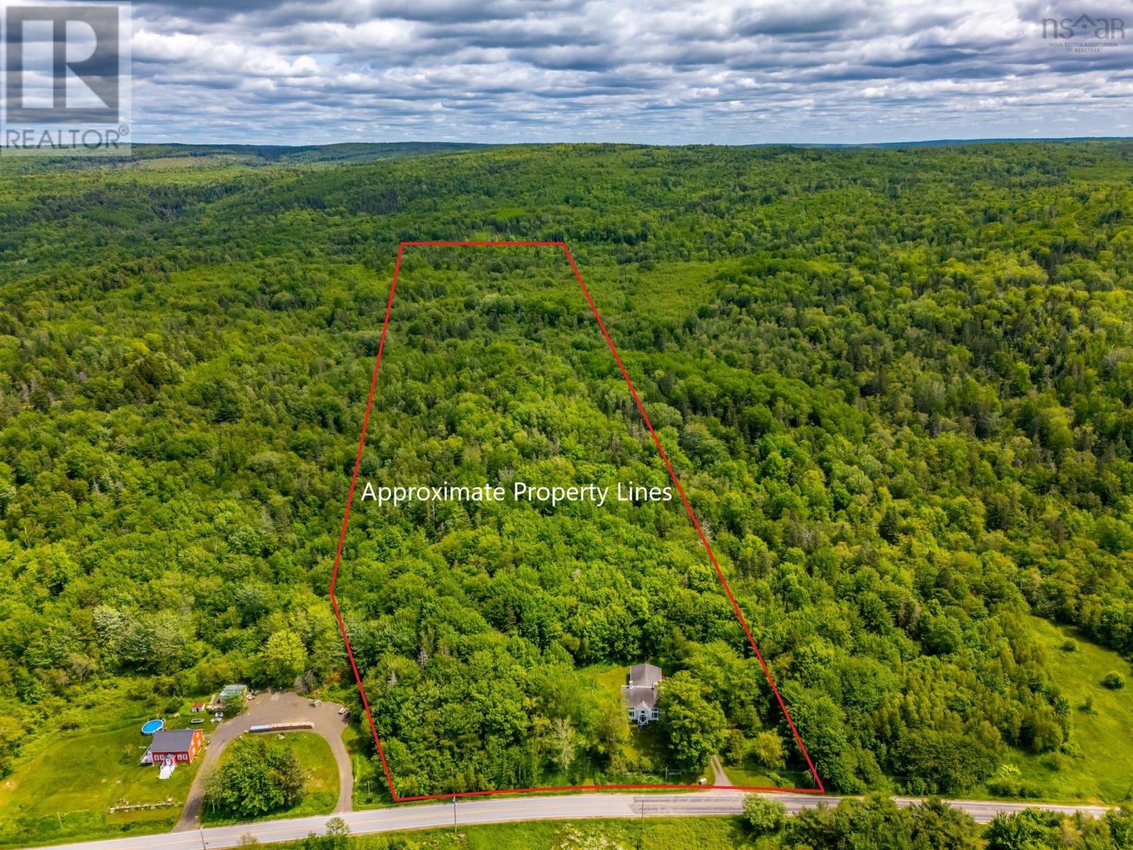 2386 Highway 201 Property Photo 3