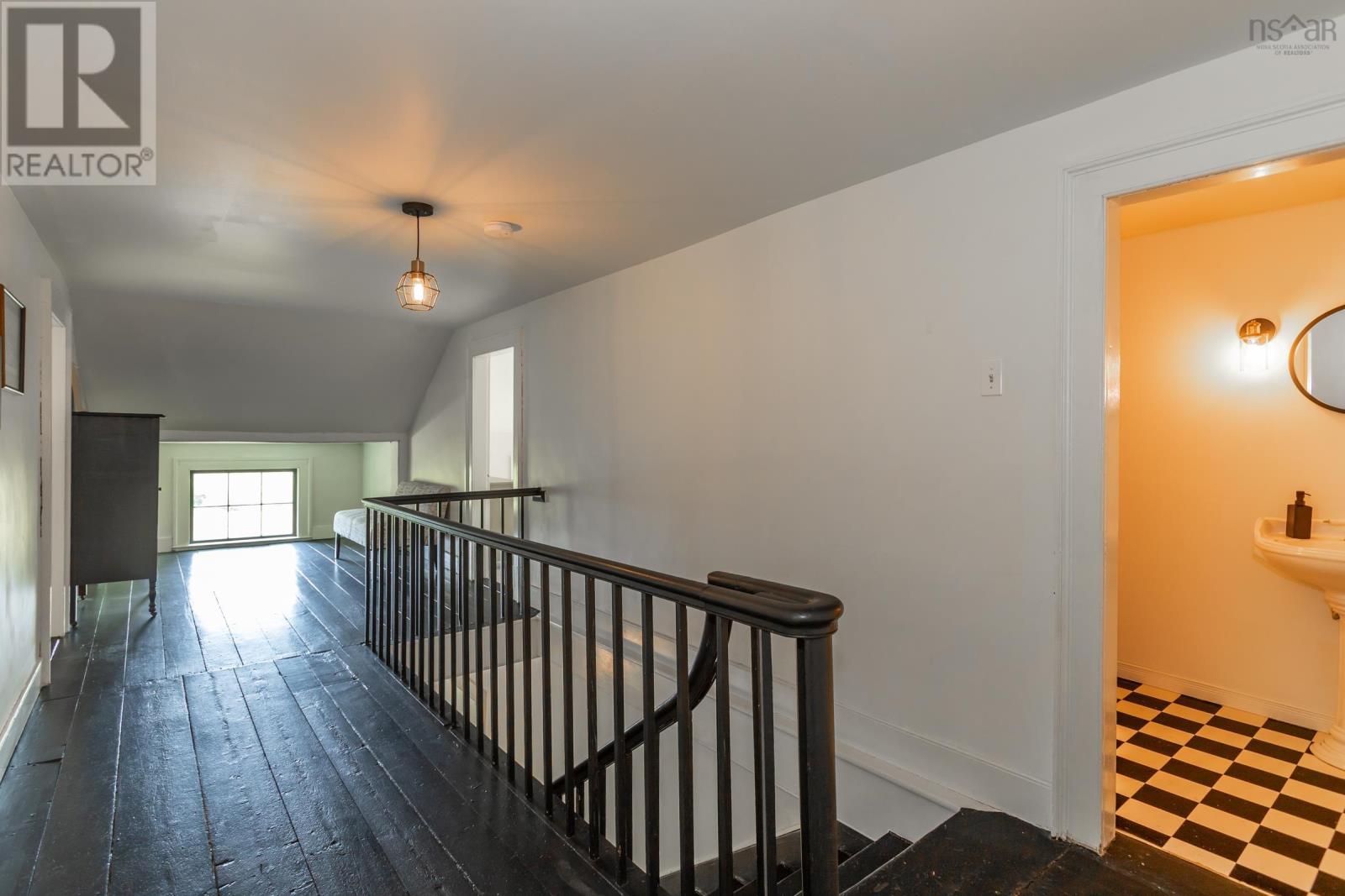 2386 Highway 201 Property Photo 28