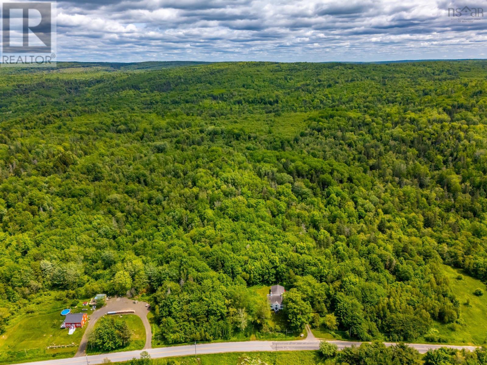 2386 Highway 201 Property Photo 42