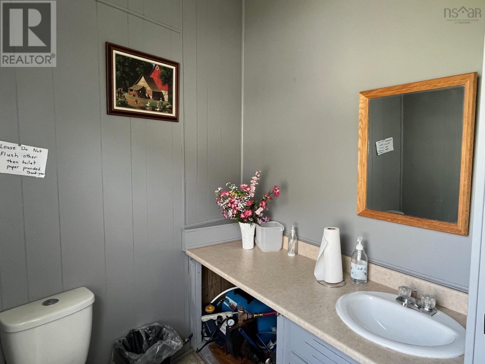 3606 Highway 209 Property Photo 17