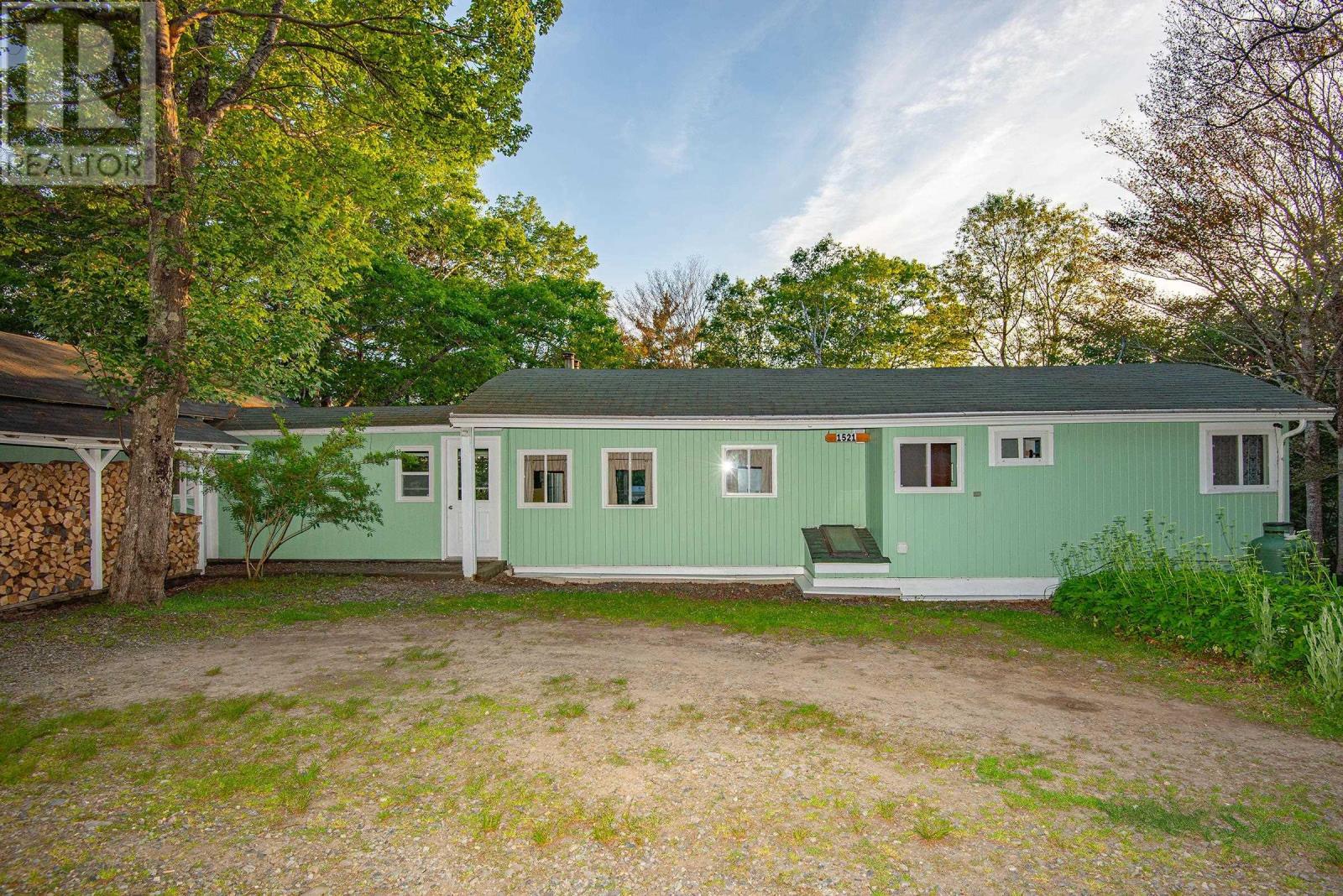 1521 Lake Annis Road Property Photo 2