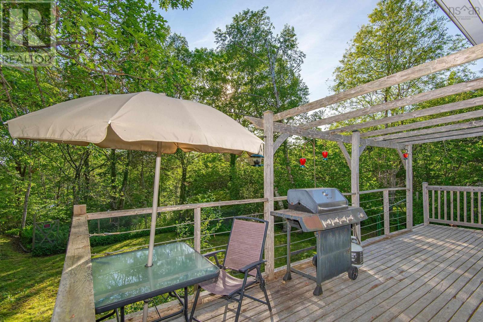 1521 Lake Annis Road Property Photo 7