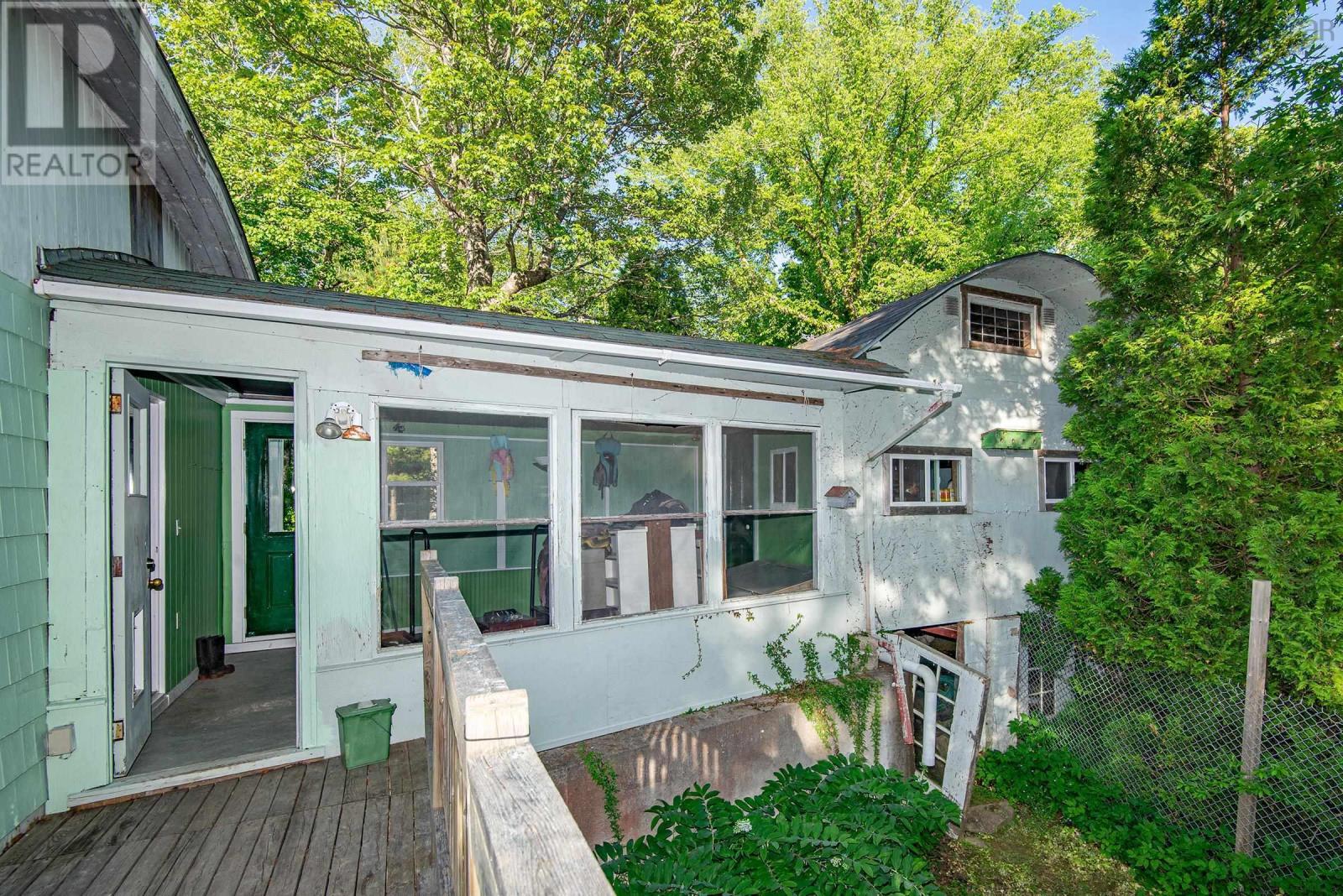 1521 Lake Annis Road Property Photo 9