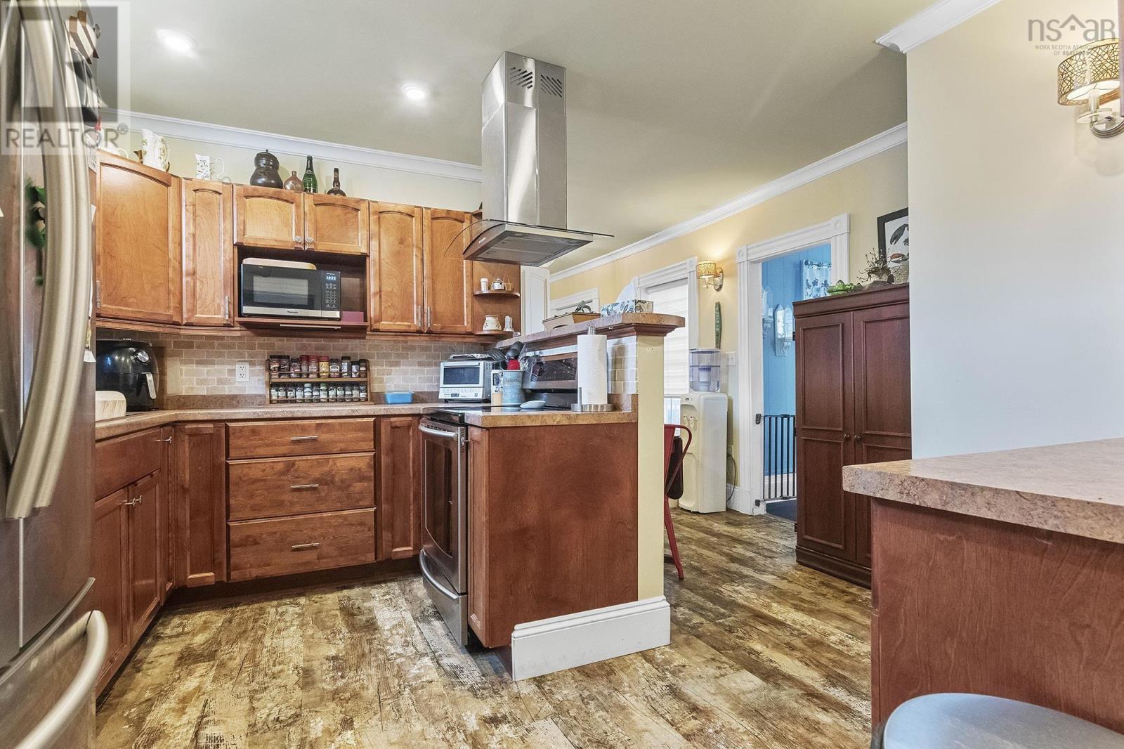 59 Water Street Property Photo 13