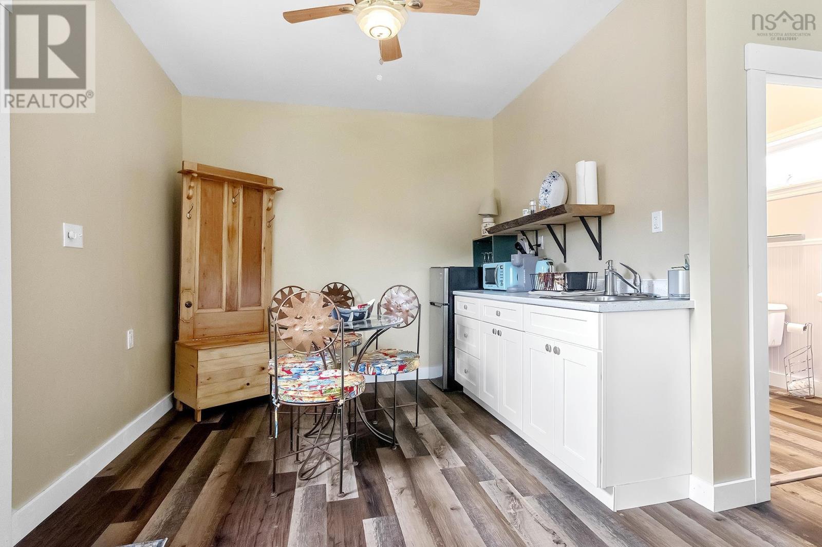 59 Water Street Property Photo 28