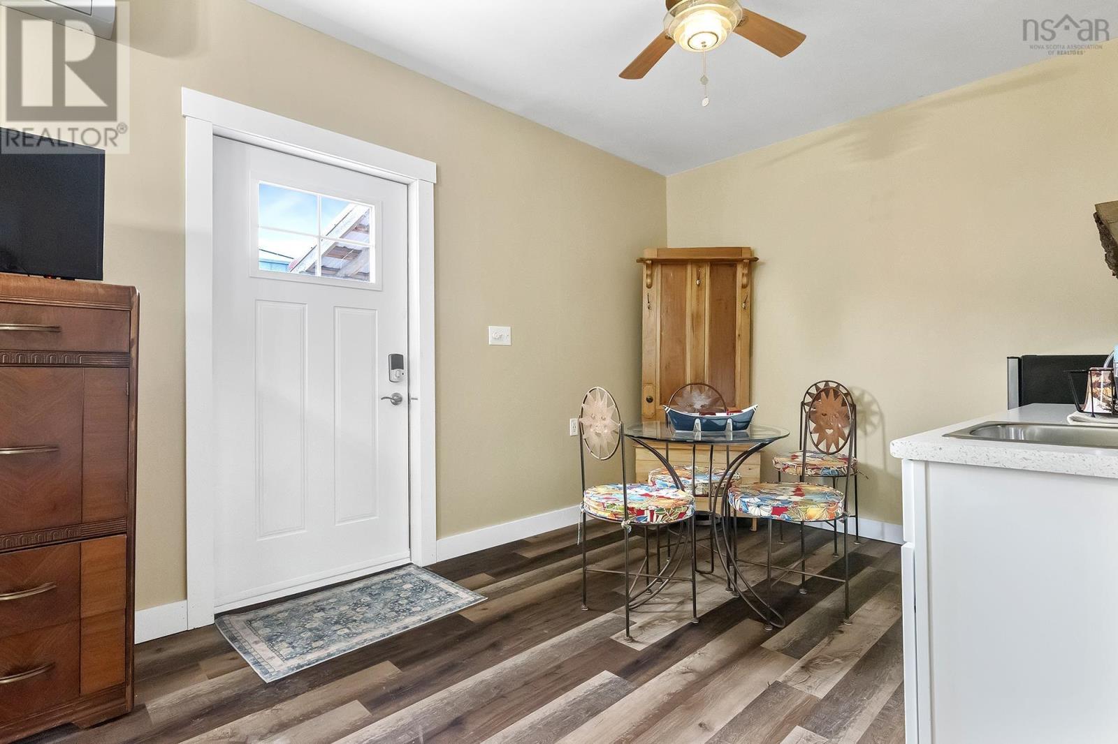59 Water Street Property Photo 33