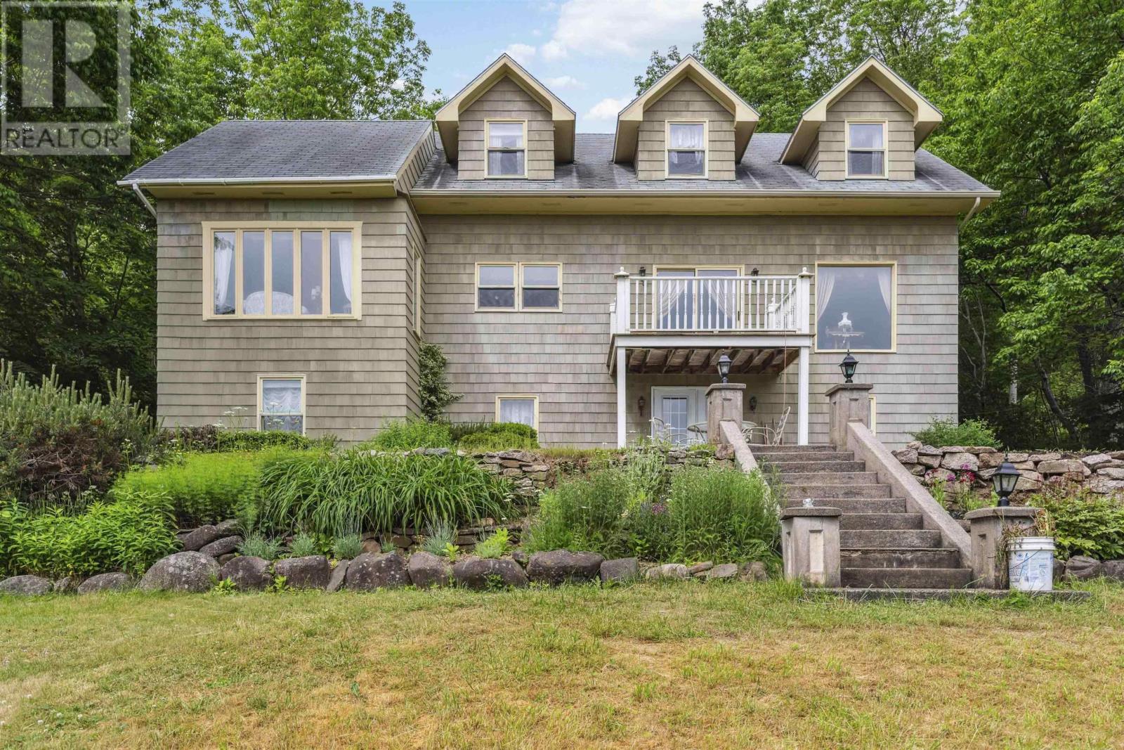 24 Annavista Heights Property Photo 6