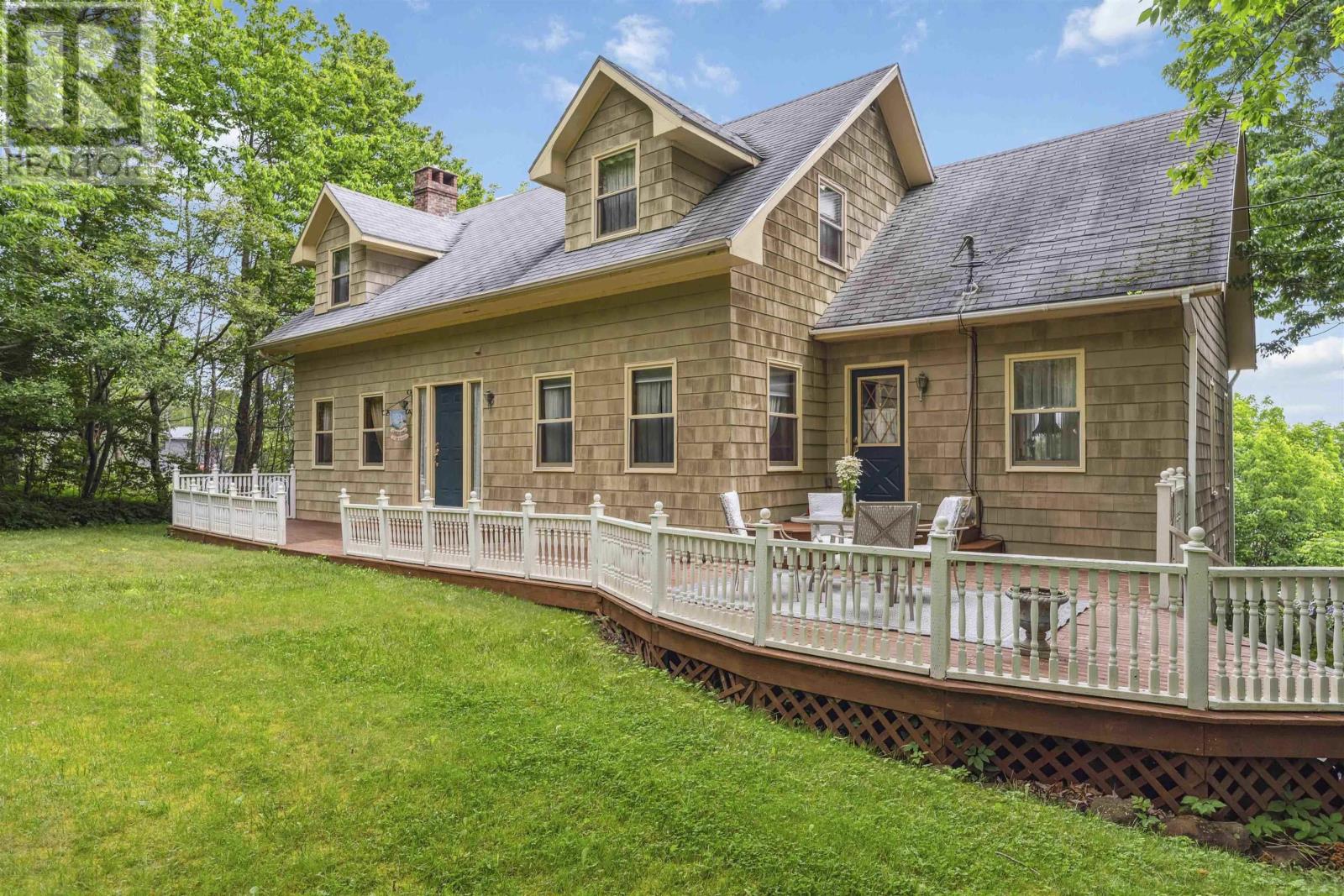 24 Annavista Heights Property Photo 9