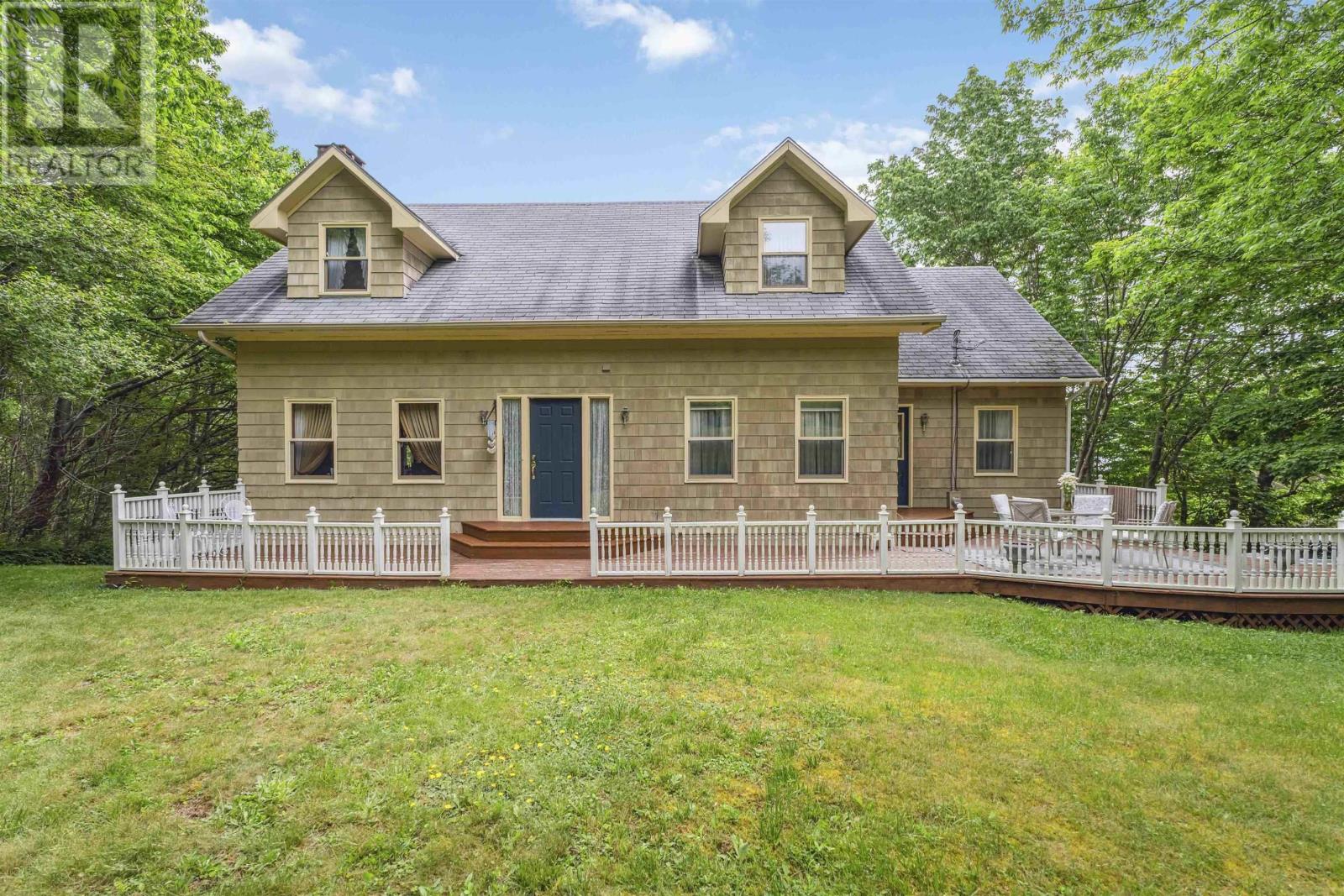 24 Annavista Heights Property Photo 10