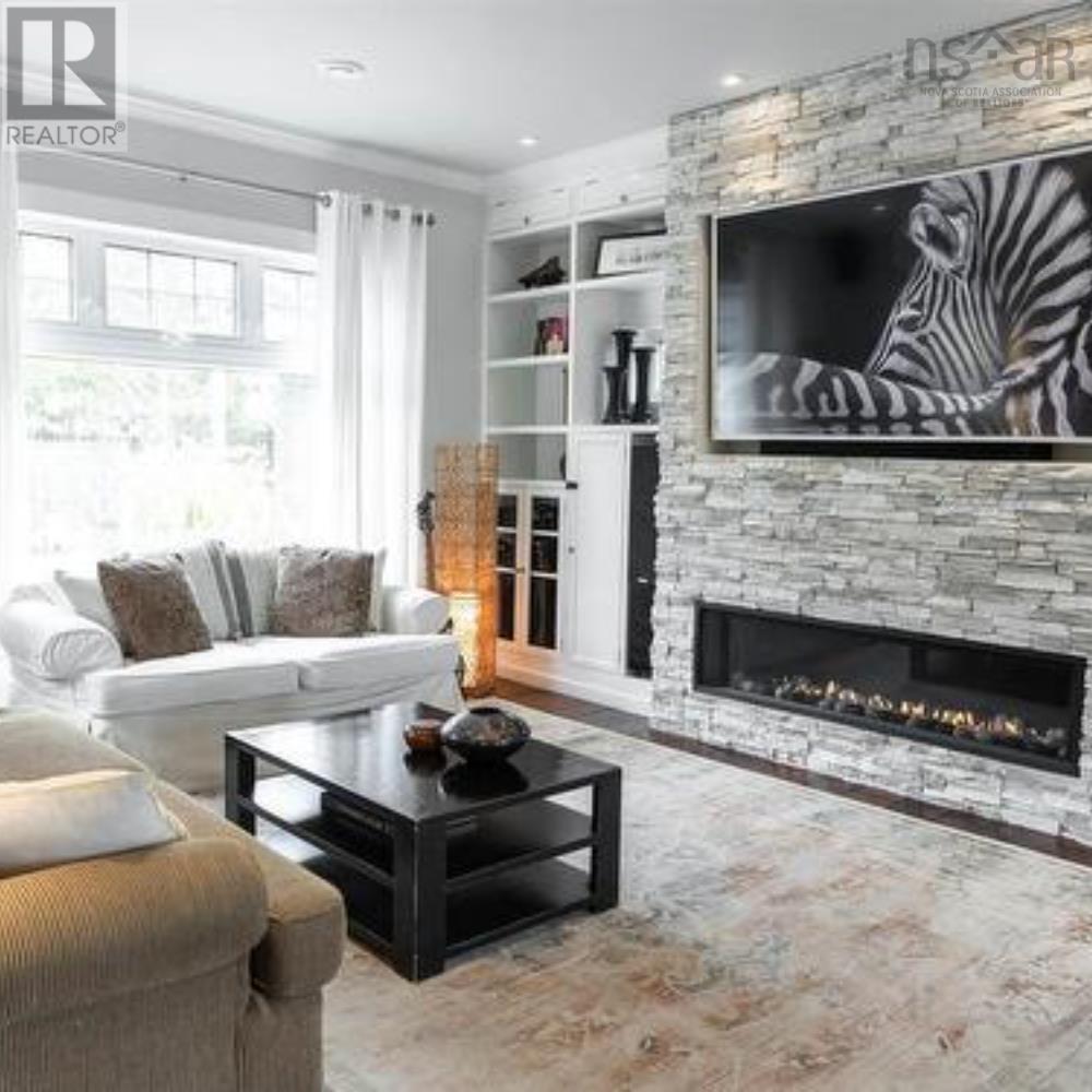 123 Duke Street Property Photo 11