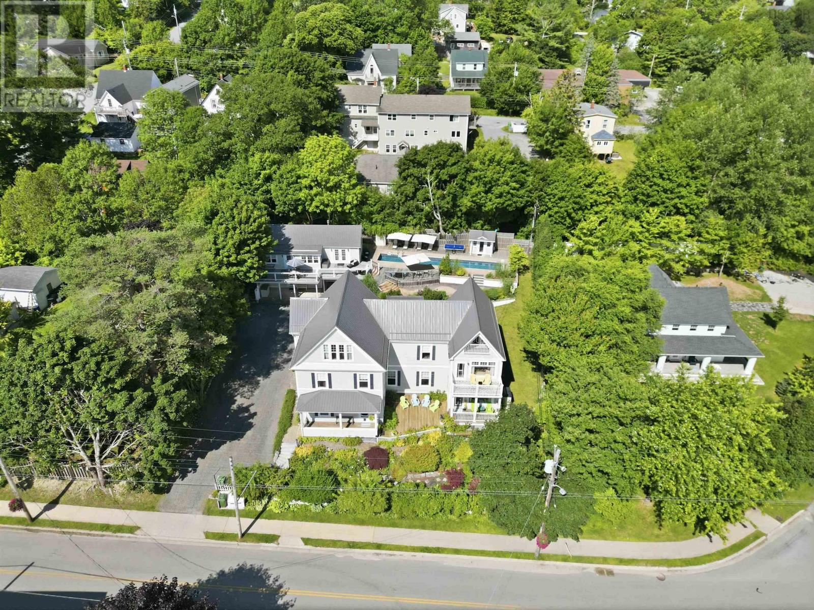 123 Duke Street Property Photo 15