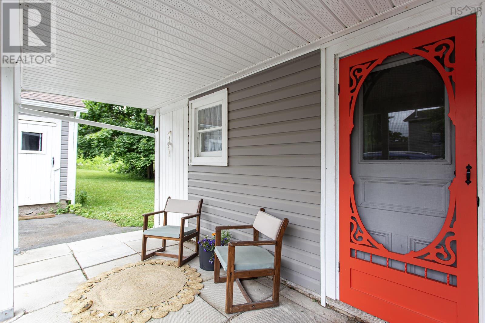 108 Cottage Street Property Photo 11