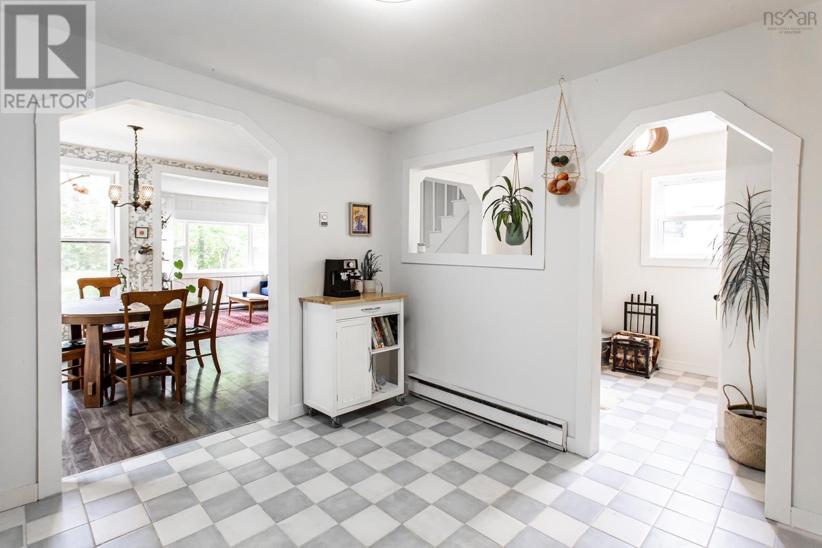 108 Cottage Street Property Photo 18