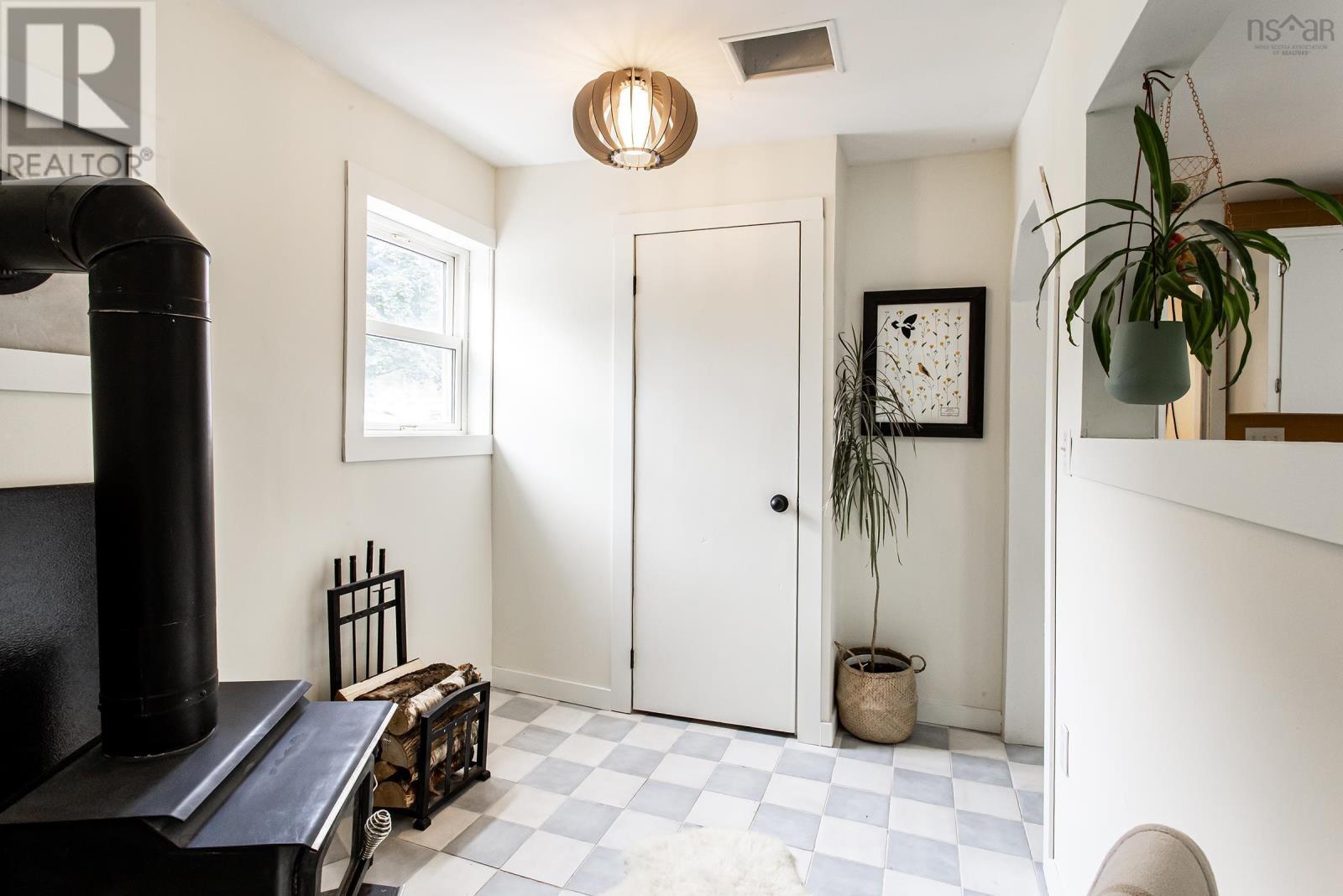 108 Cottage Street Property Photo 19