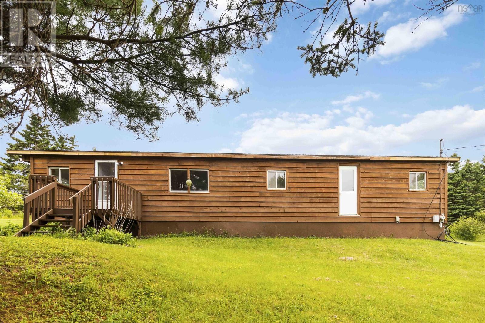 994 East Chezzetcook Road Property Photo 2