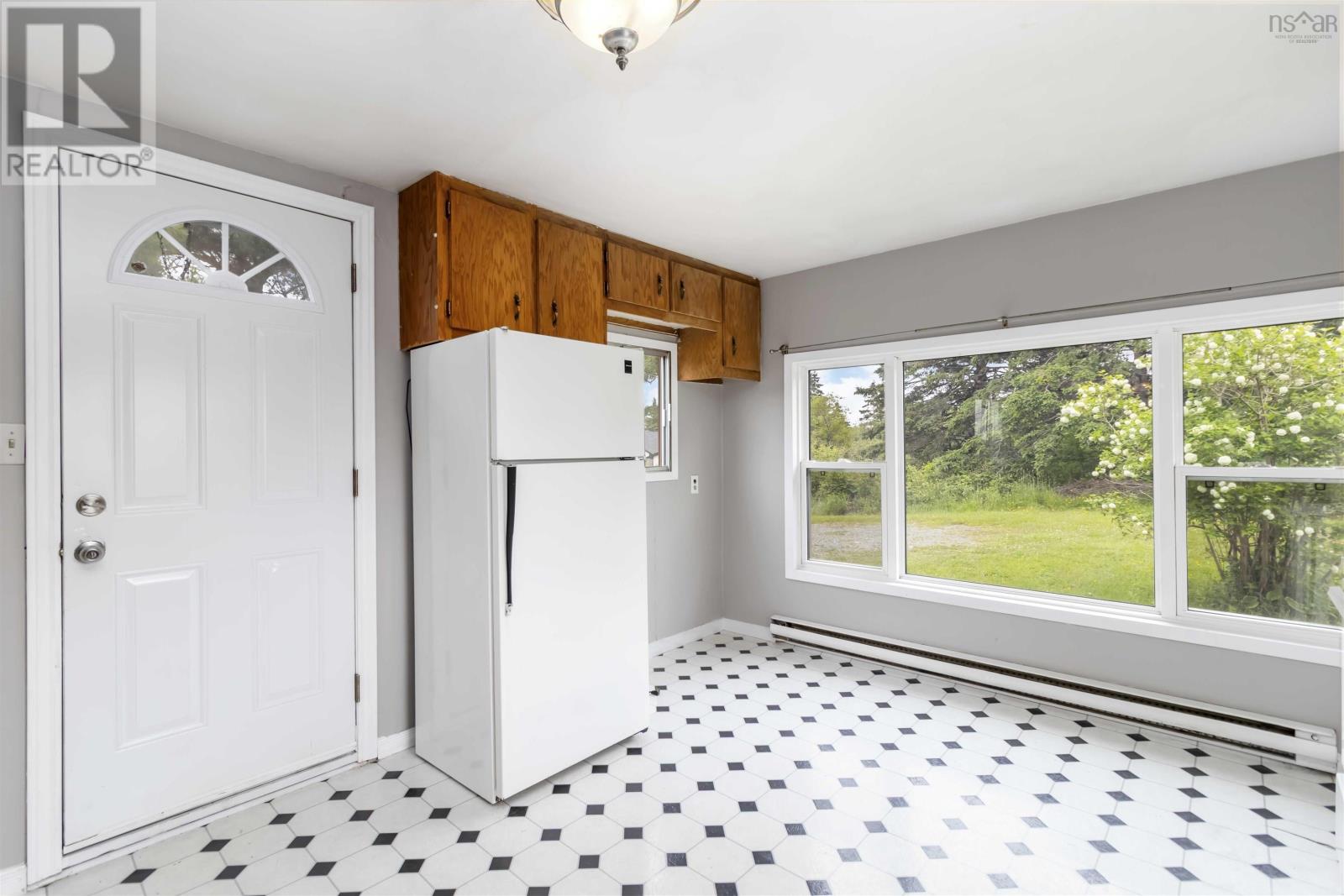 994 East Chezzetcook Road Property Photo 7