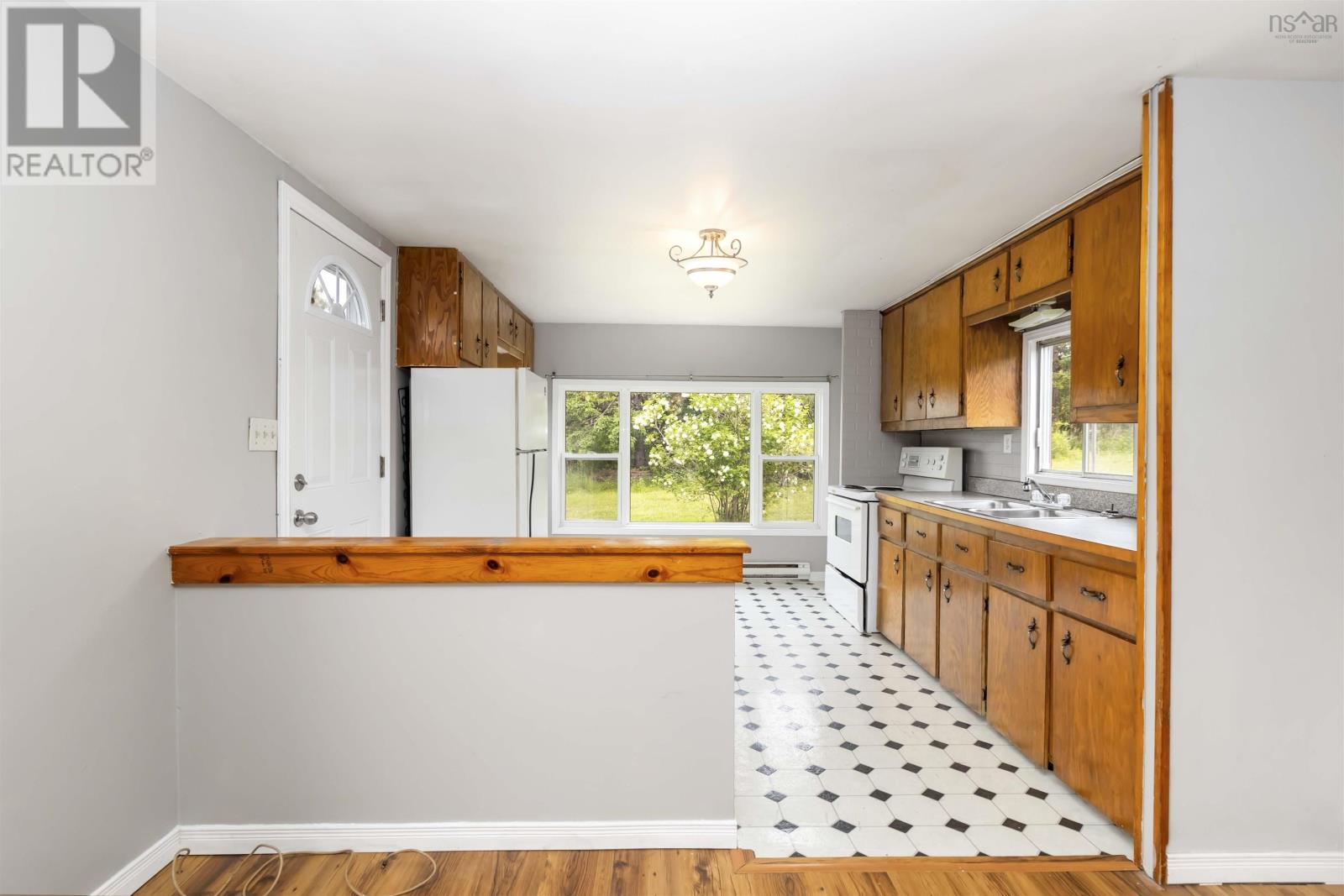 994 East Chezzetcook Road Property Photo 16