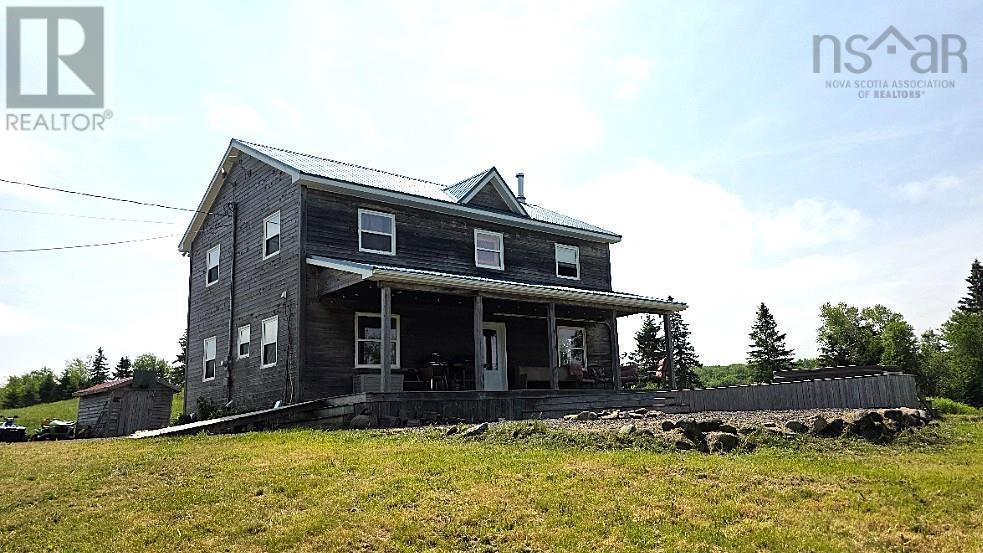 656 Ohio East Road Property Photo 1