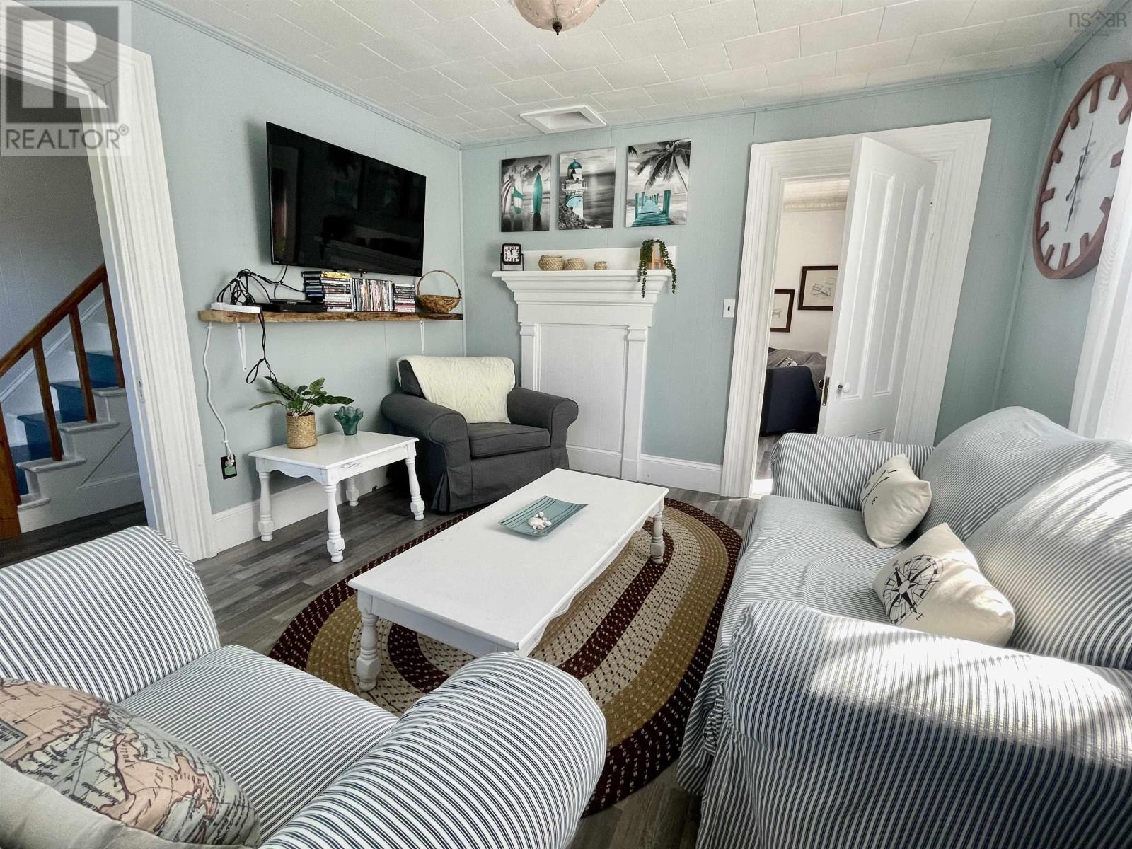 4847 Shore Road Property Photo 11